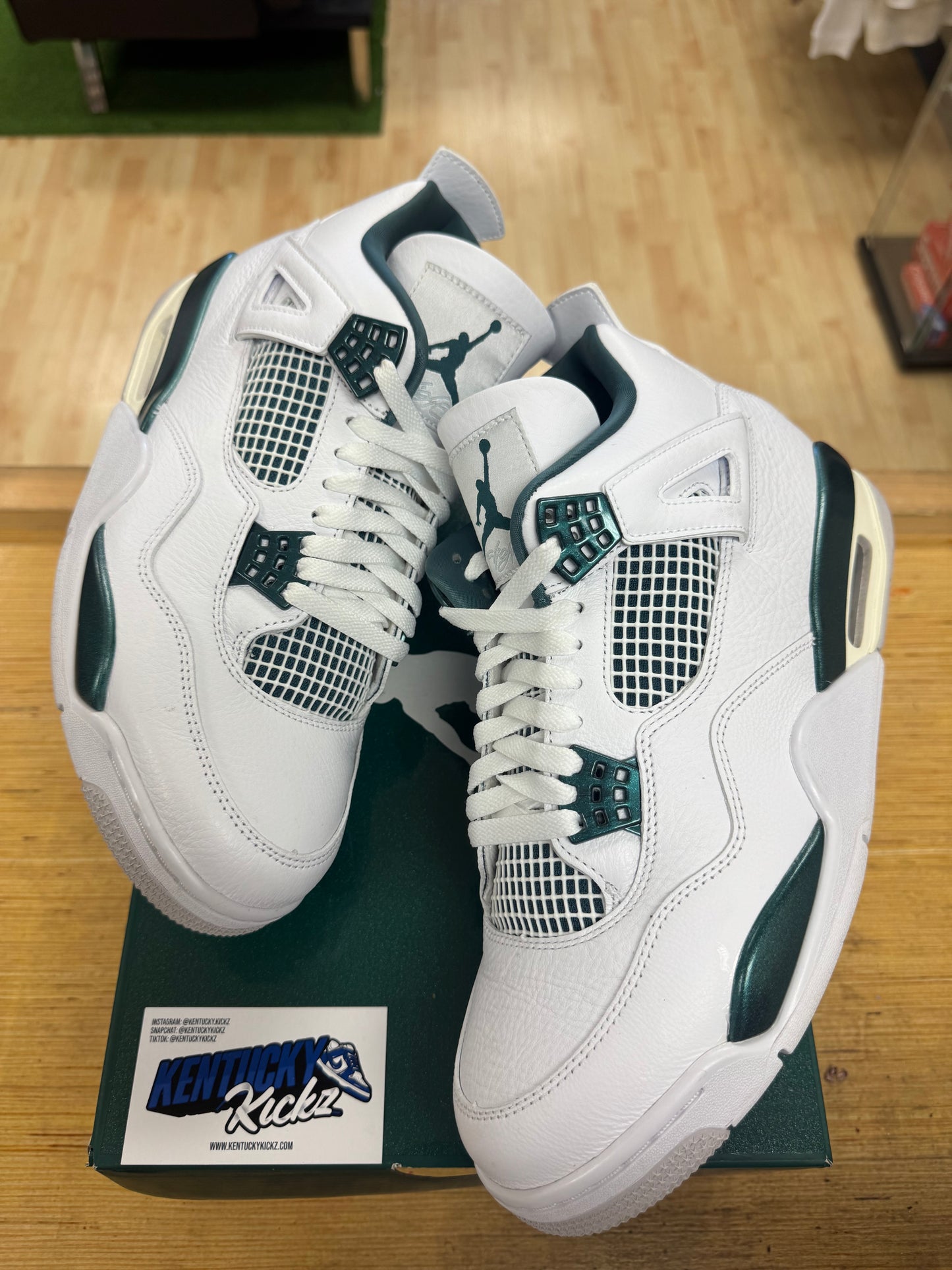 Jordan 4 Retro “Oxidized Green” (Sz 10.5)