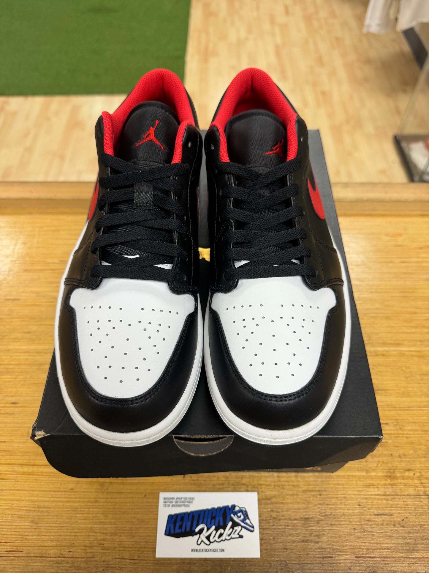 Jordan 1 Low “White Toe” (Sz 12)
