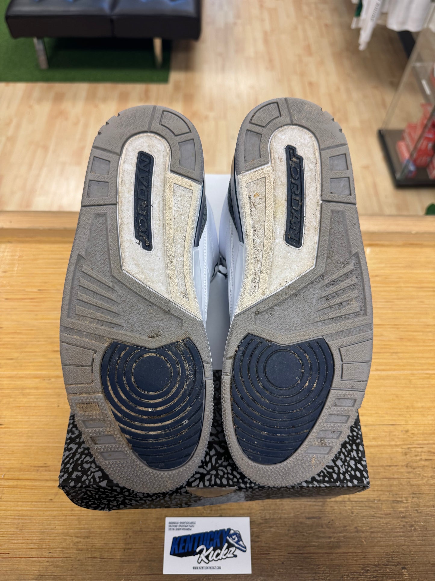 Jordan 3 Retro “Midnight Navy” (Sz 10.5)