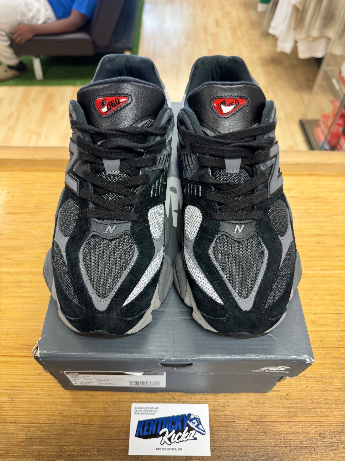 NB 9060 “Black Castlerock Grey” (Sz 10.5)