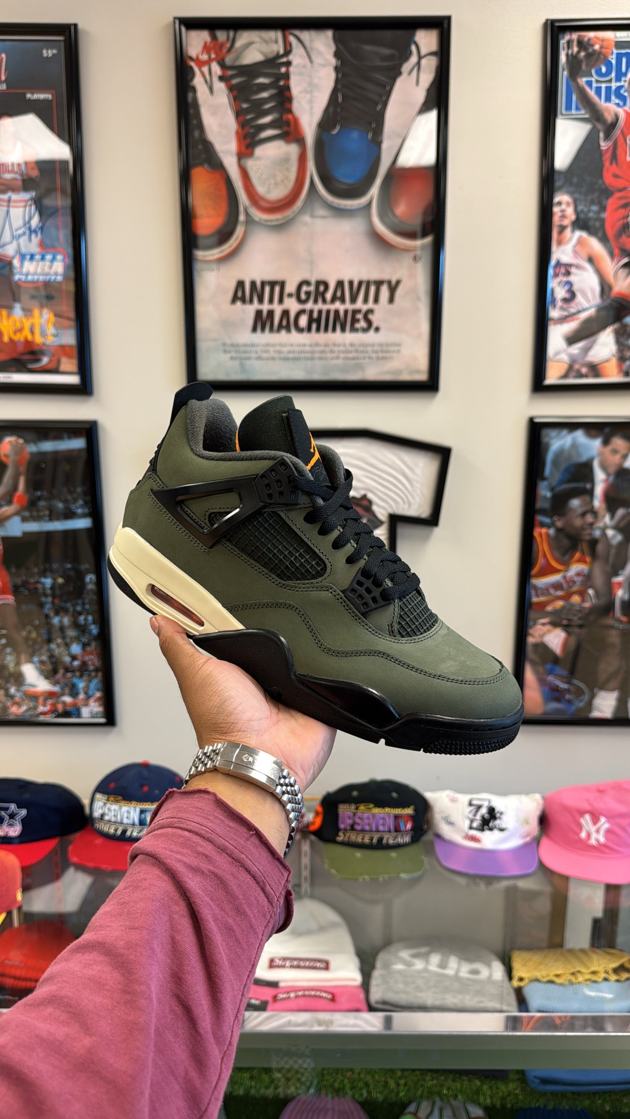 Jordan 4 Retro OG SP “Undefeated” 2025 (Sz 10.5)