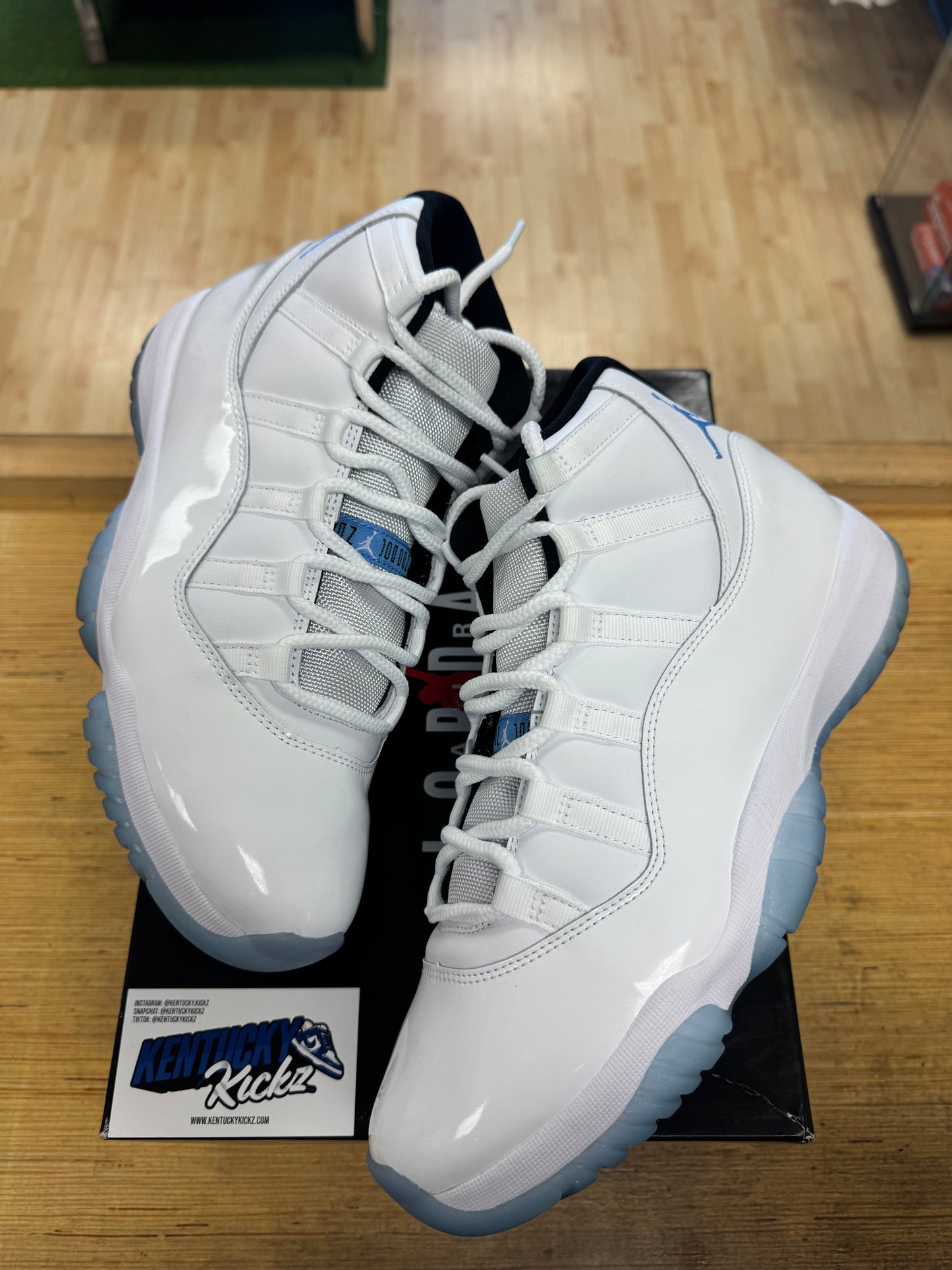 Jordan 11 Retro “Legend Blue” (Sz 10.5)