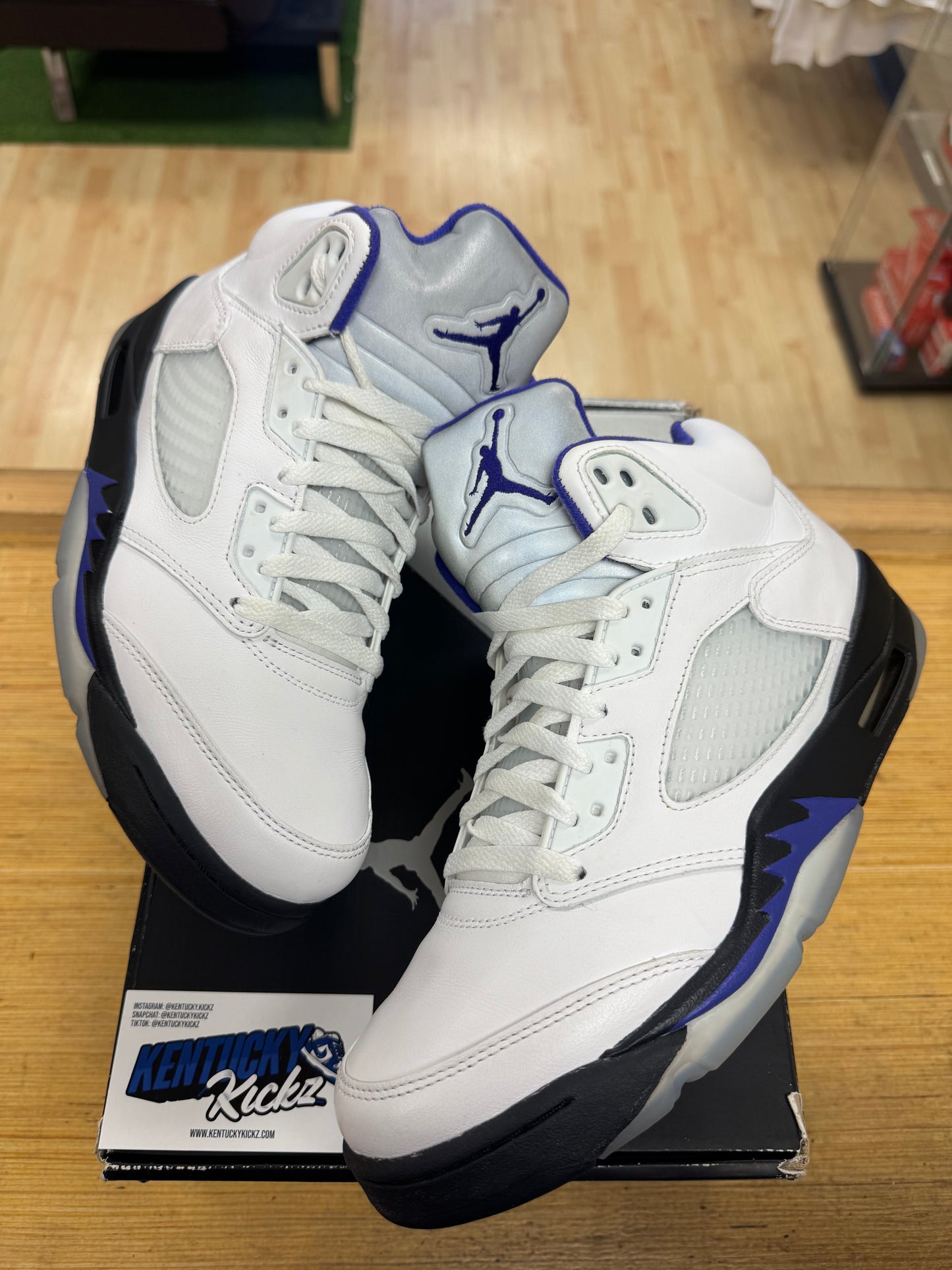 Jordan 5 Retro “Dark Concord” (Sz 9)