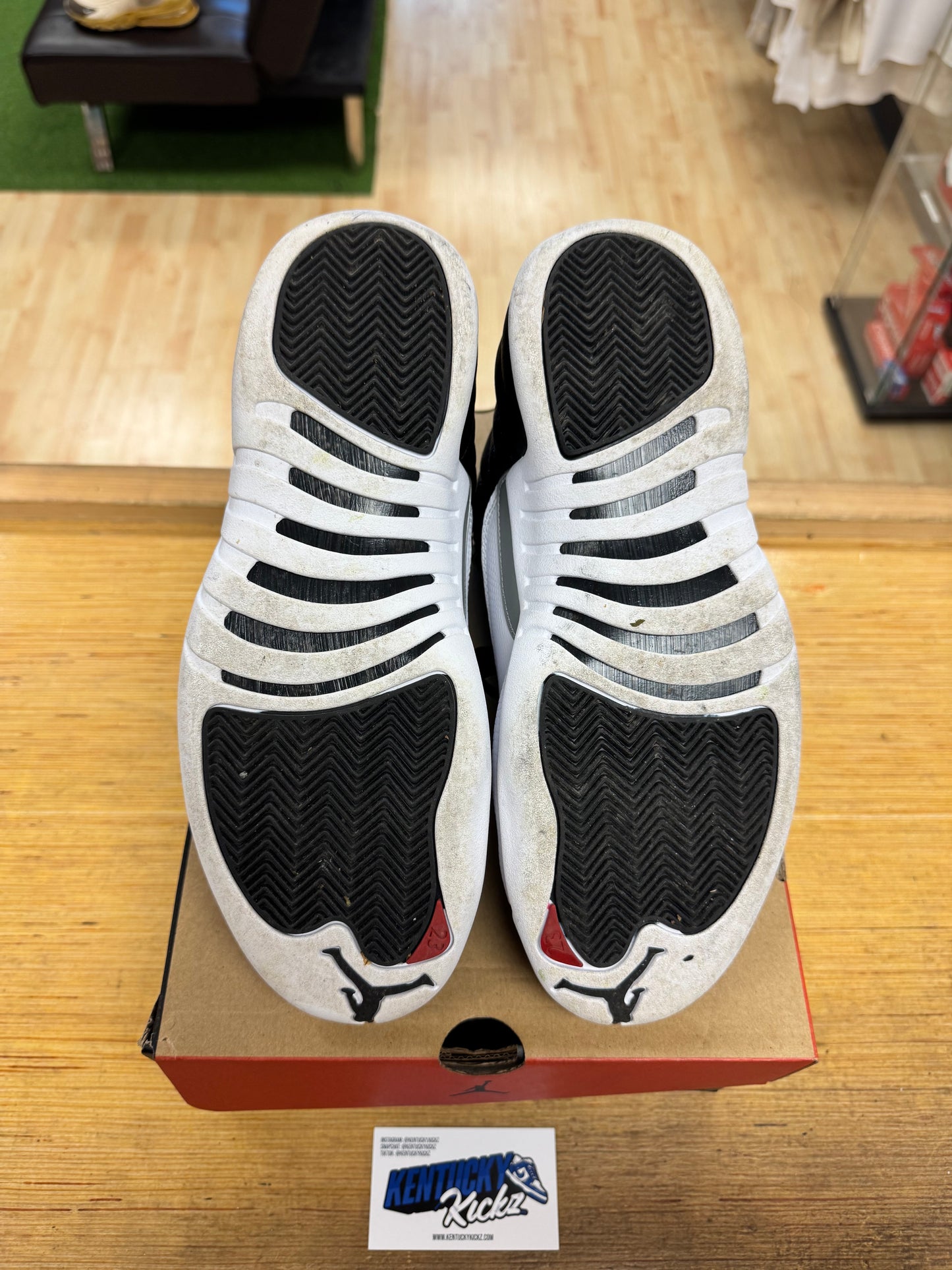 Jordan 12 Retro “Playoff” (Sz 10)