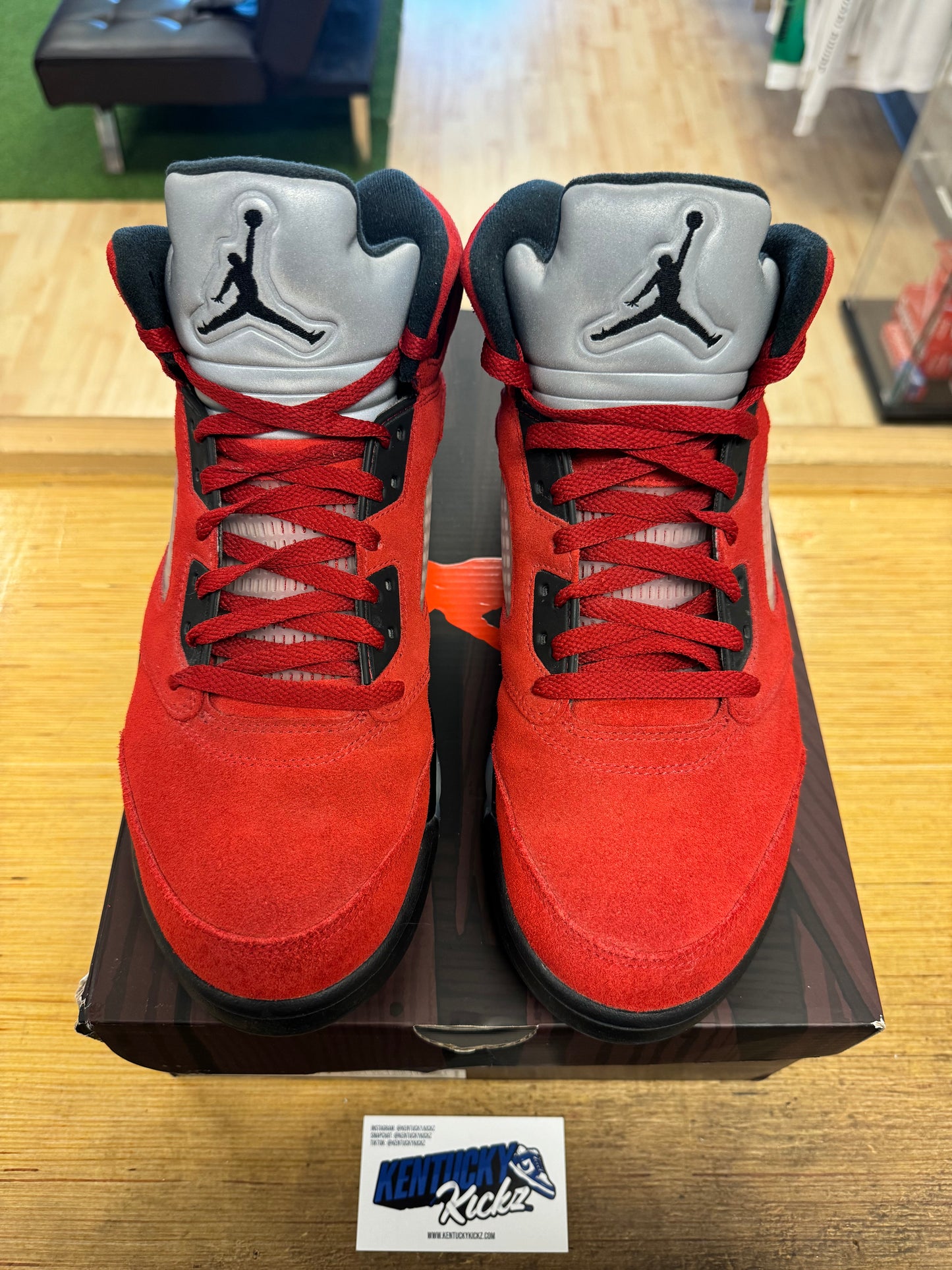 Jordan 5 Retro “Raging Bull” 2021 (Sz 11)