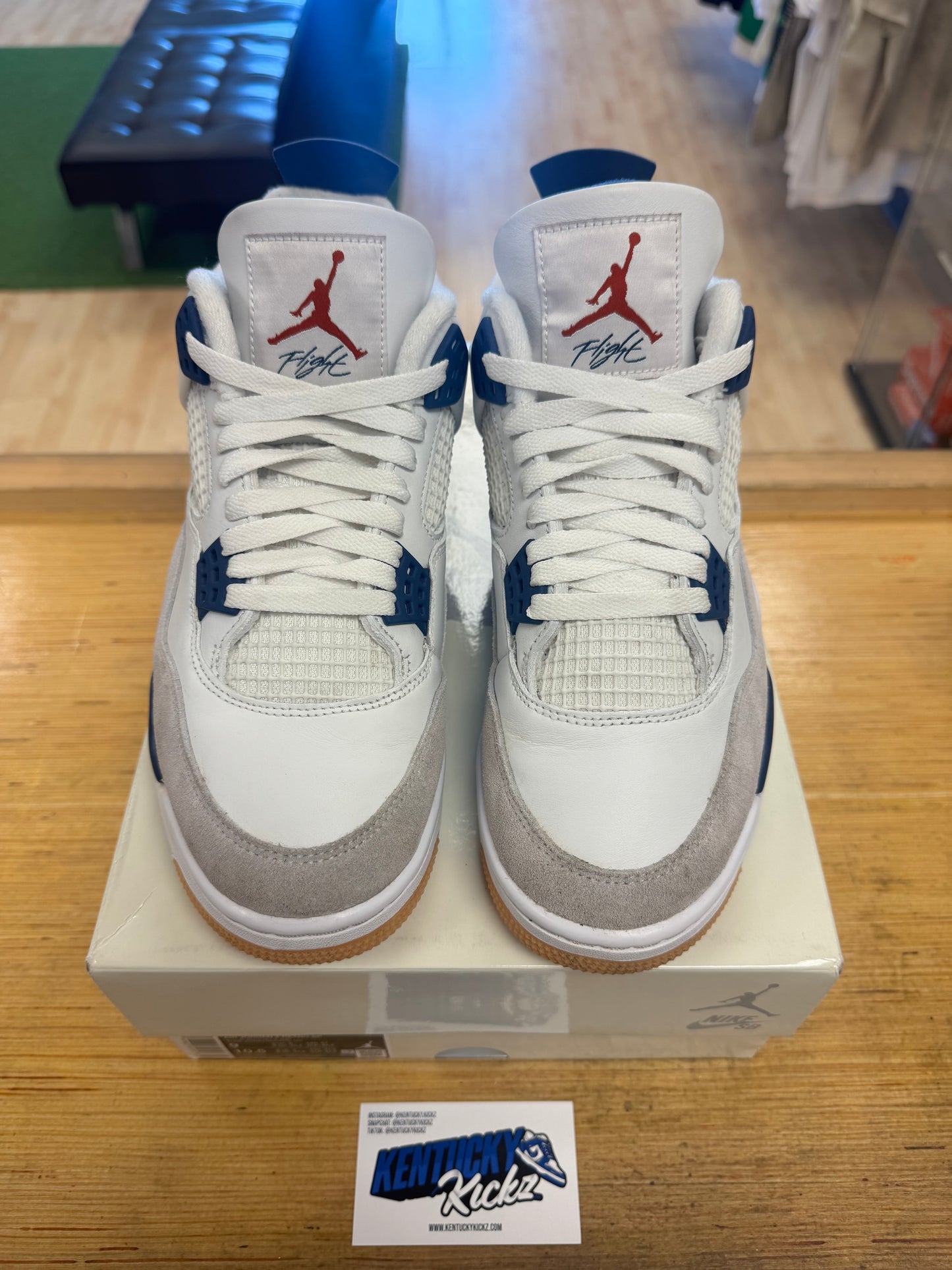 Jordan 4 Retro SB “Navy” (Sz 9)