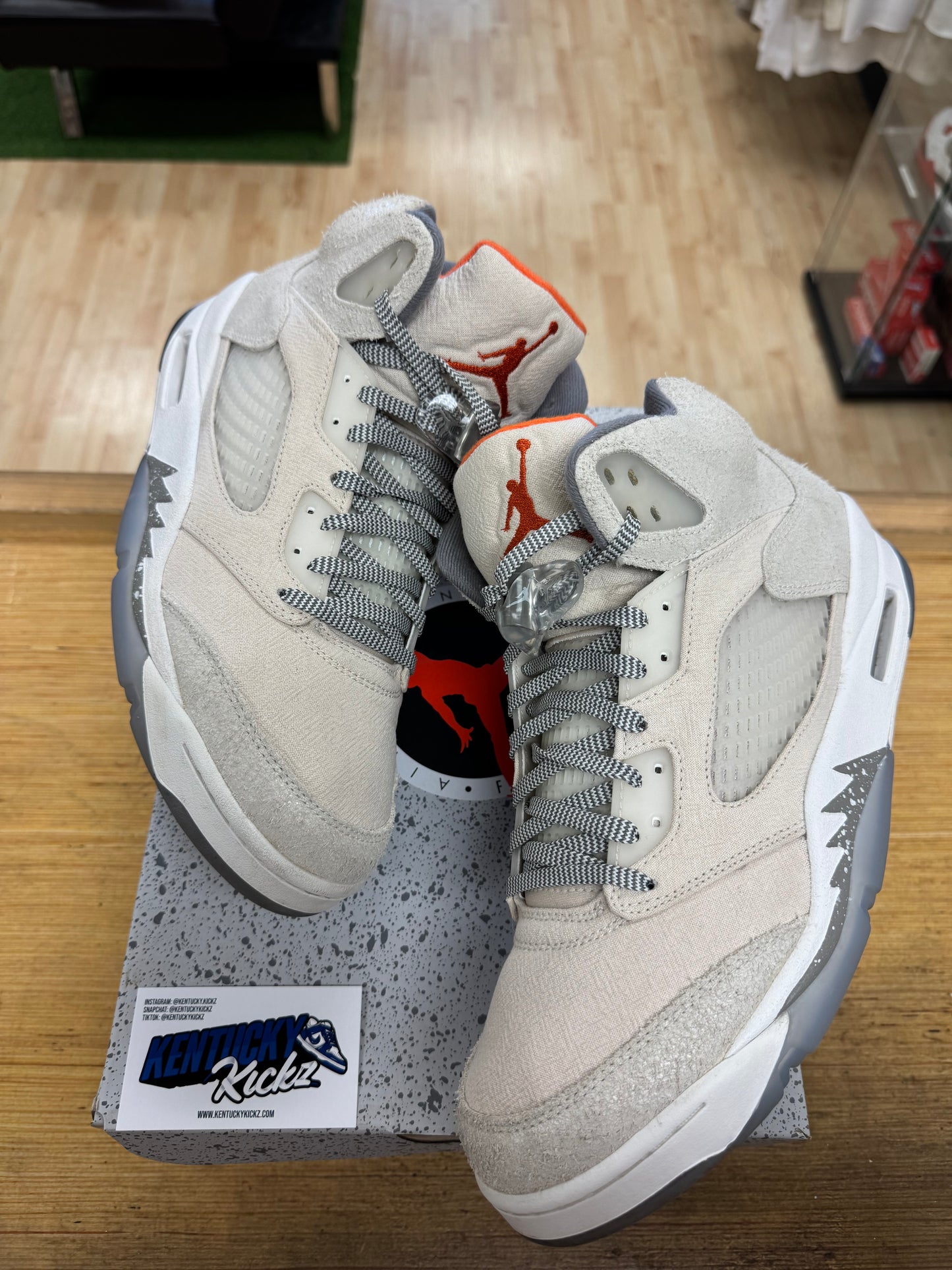 Jordan 5 Retro “Craft Light Orewood Brown” (Sz 12)