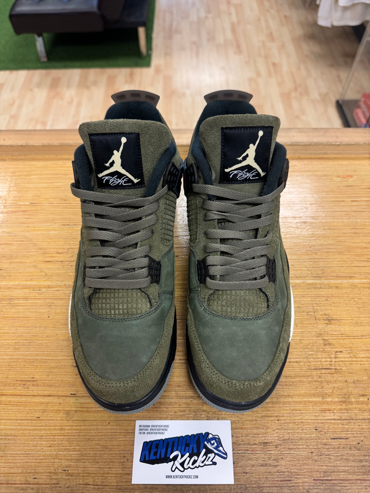Jordan 4 Retro “Craft Medium Olive” (Sz 12)