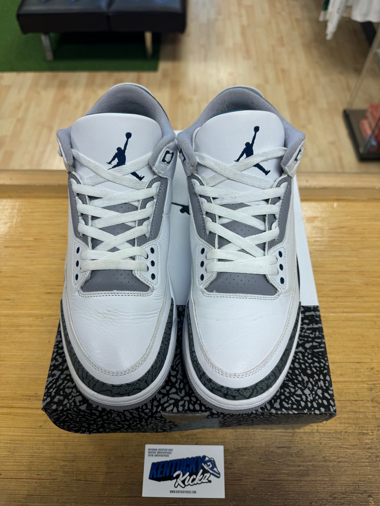 Jordan 3 Retro “Midnight Navy” (Sz 10.5)