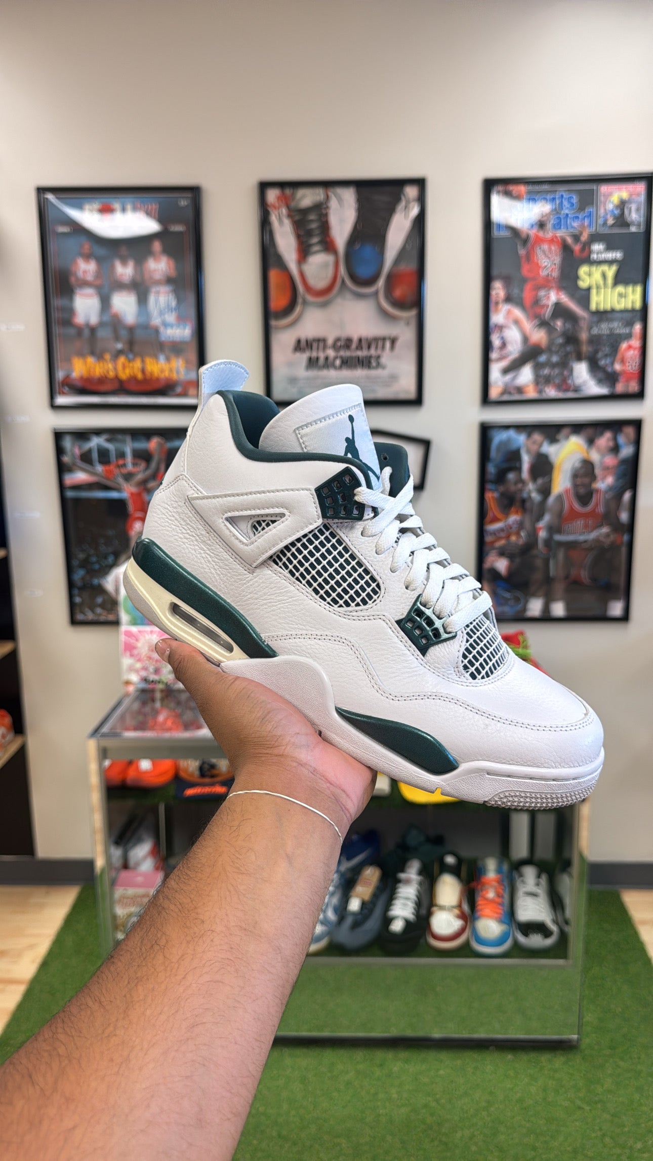 Jordan 4 Retro “Oxidized Green” (Sz 10.5)