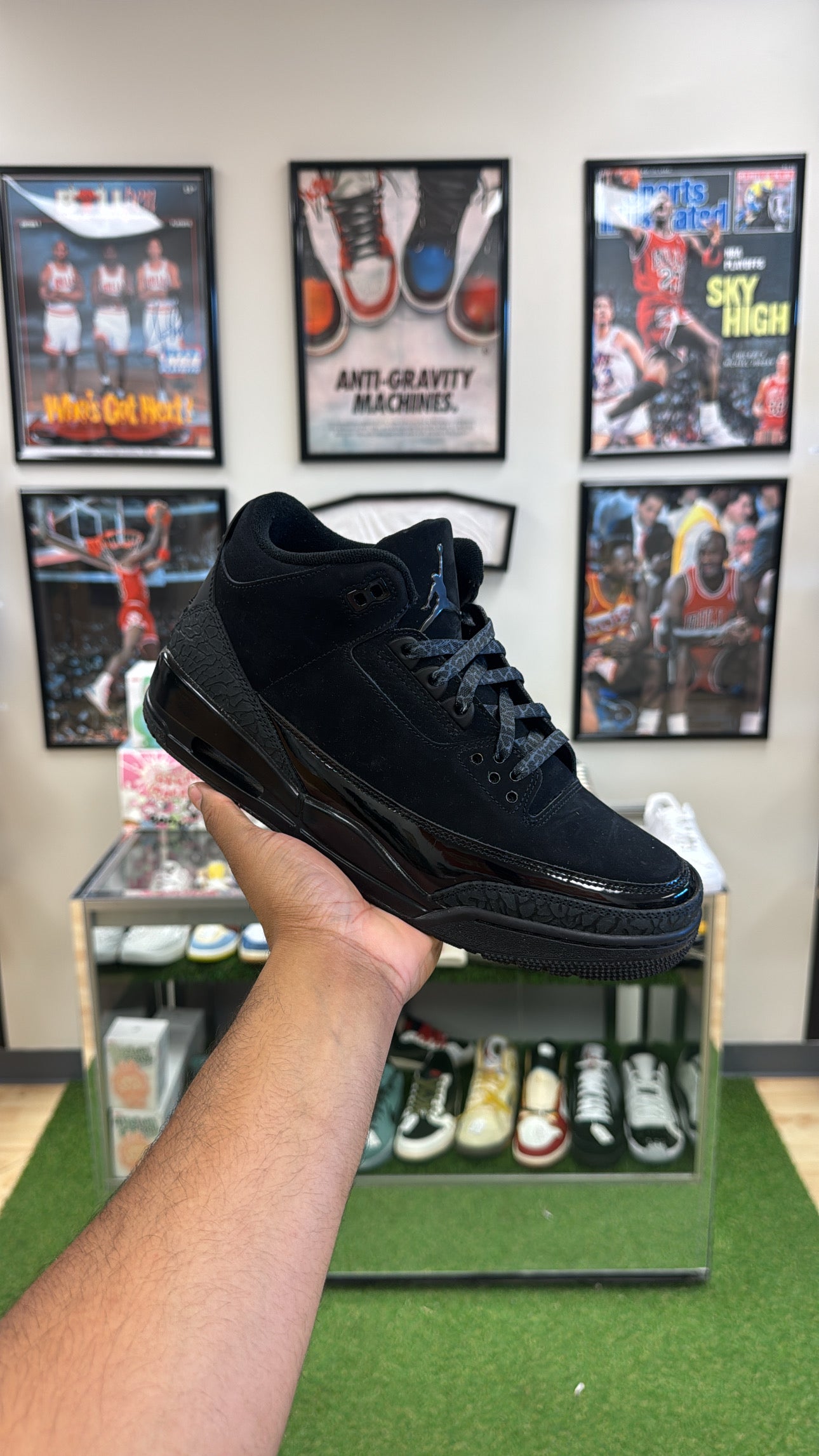 Jordan 3 Retro “Black Cat” 2025 (Sz 10)