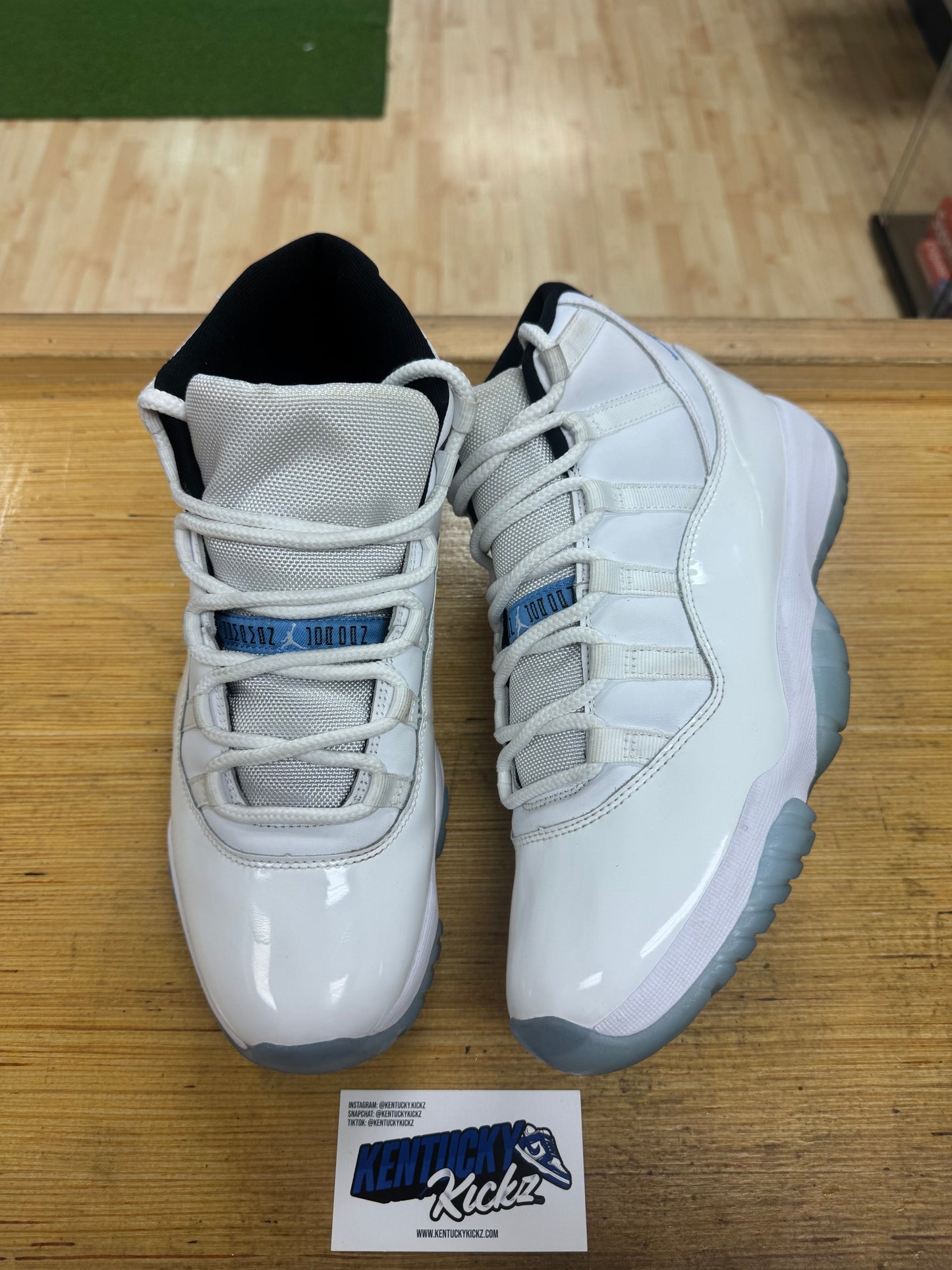 Jordan 11 Retro “Legend Blue” (Sz 10)