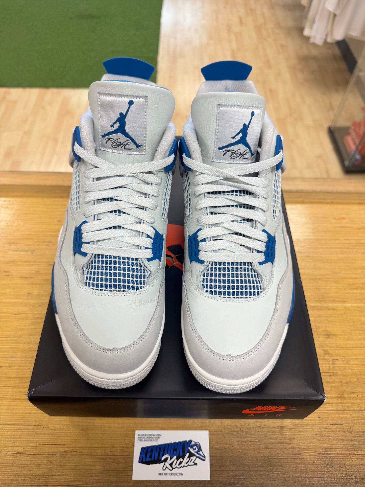 Jordan 4 Retro “Military Blue” (Sz 13)