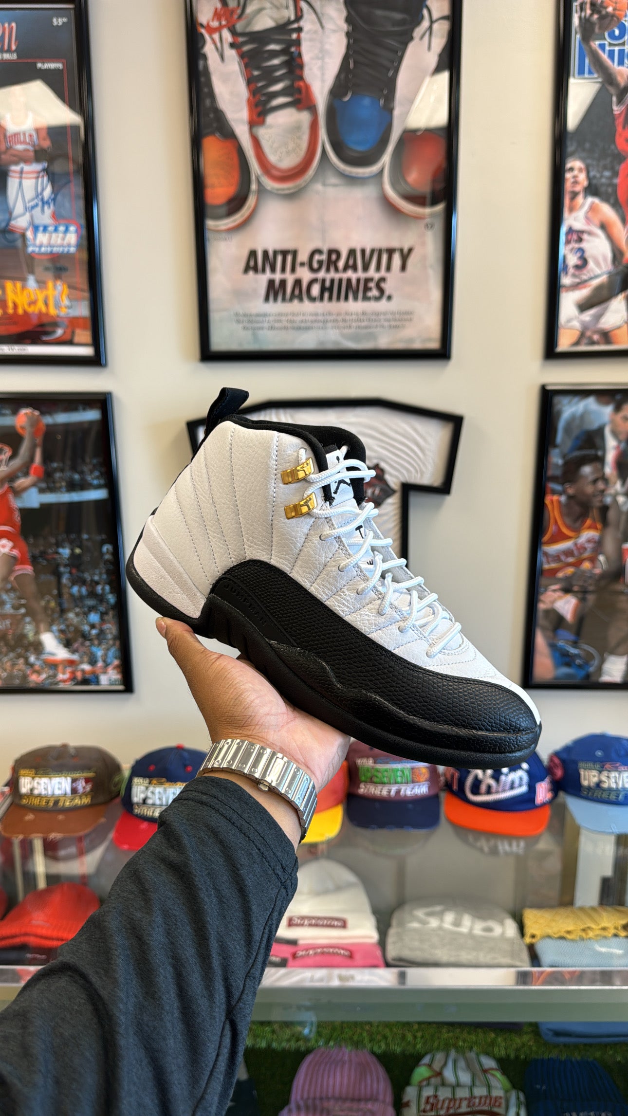 Jordan 12 Retro “Taxi” 2025 (Sz 8.5)