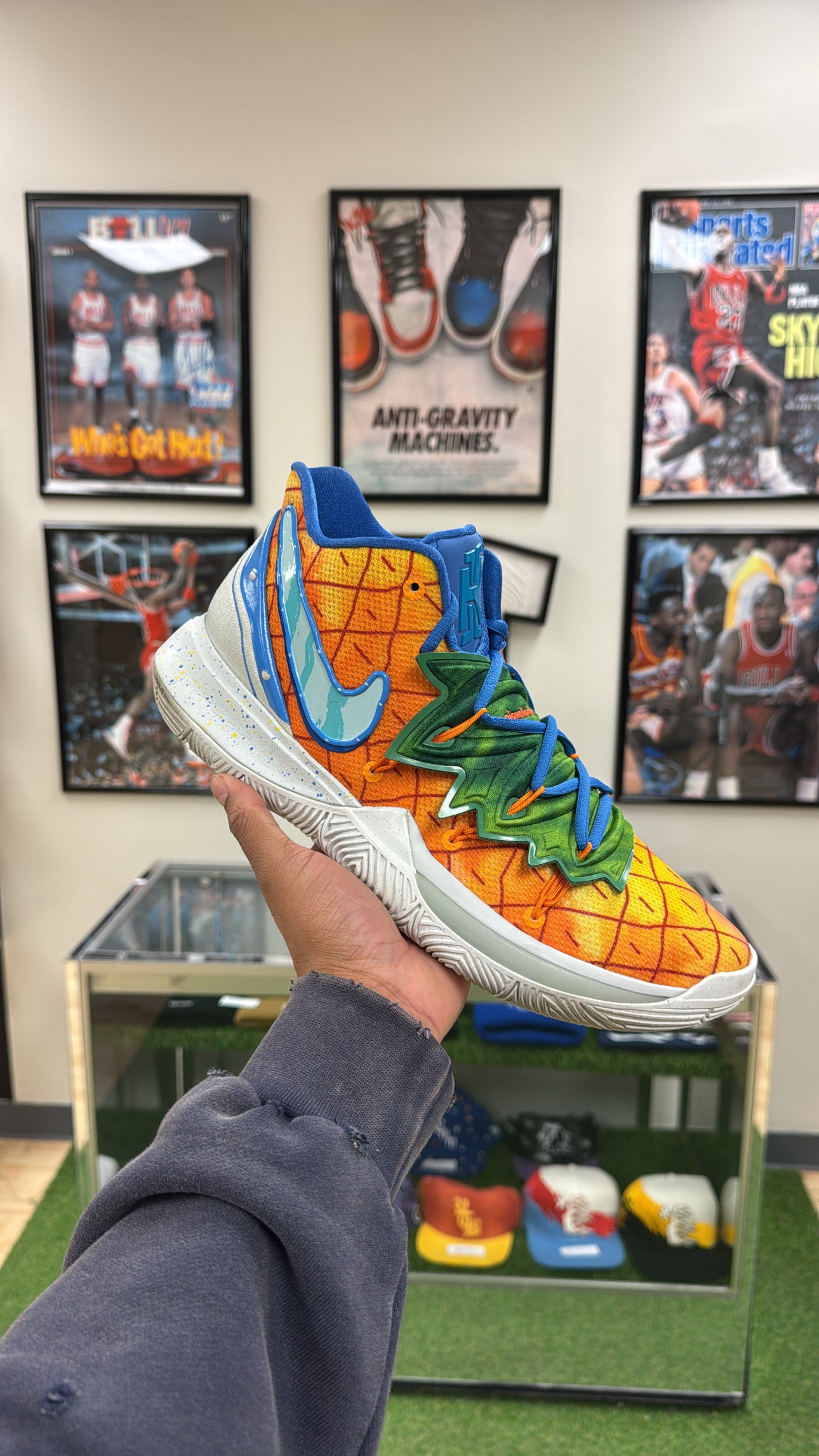 Kyrie 5 “SpongeBob Pineapple House” (Sz 11.5)