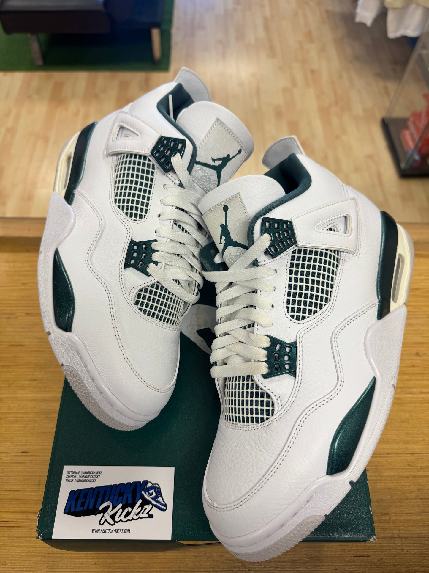 Jordan 4 Retro “Oxidized Green” (Sz 10.5)