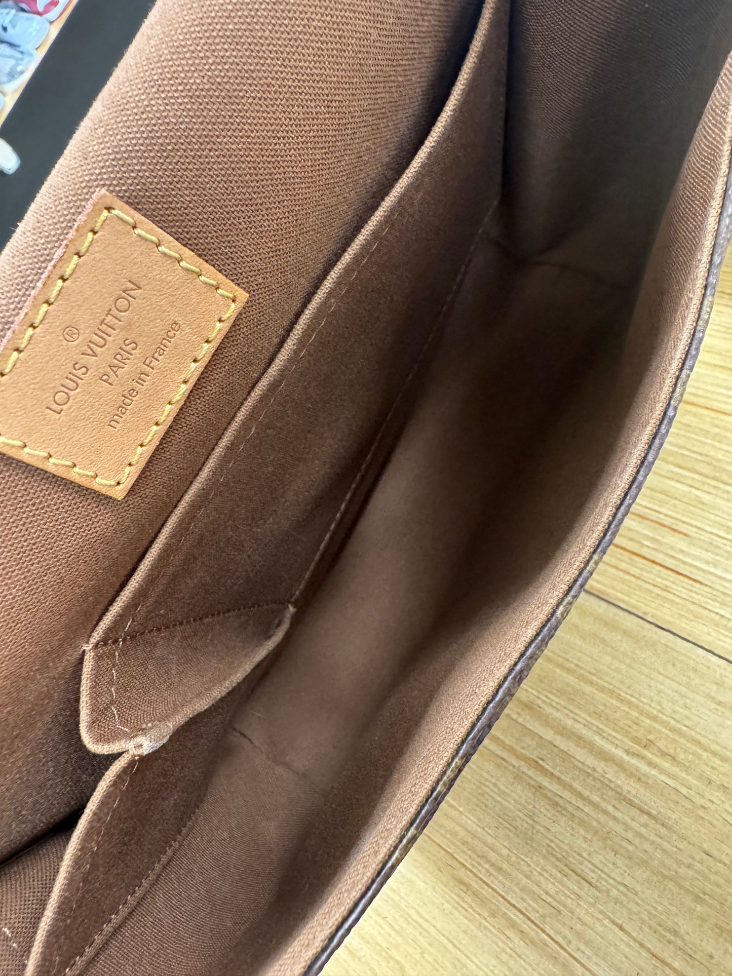 “Vintage” Bosphore Messenger (Monogram Canvas)
