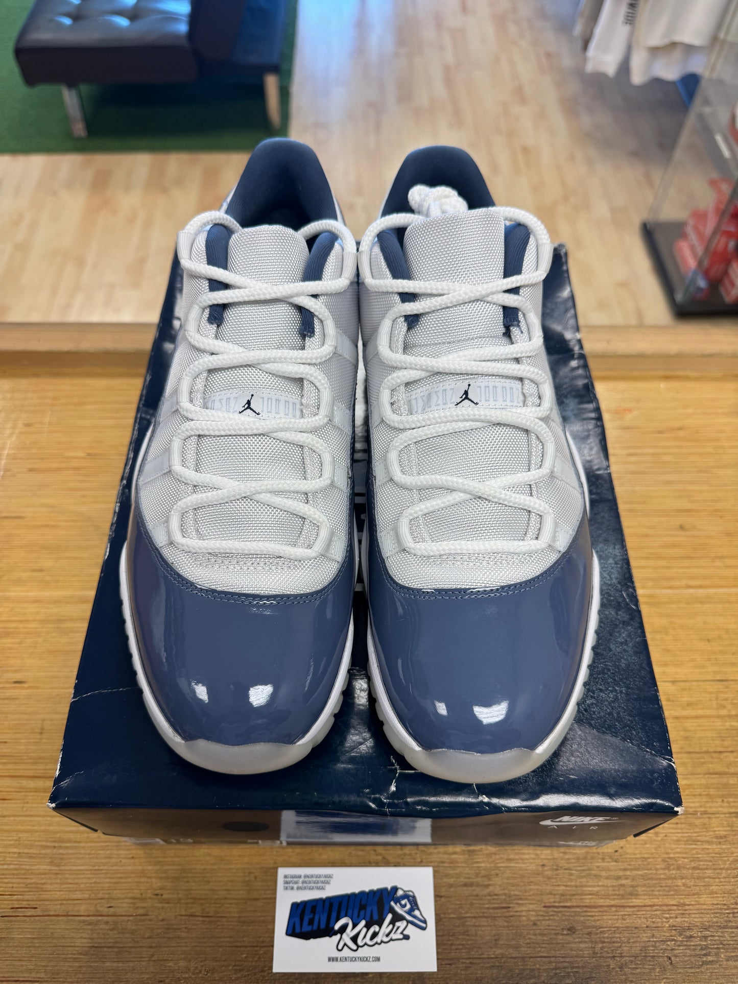 Jordan 11 Low “Diffused Blue” (Sz 13)