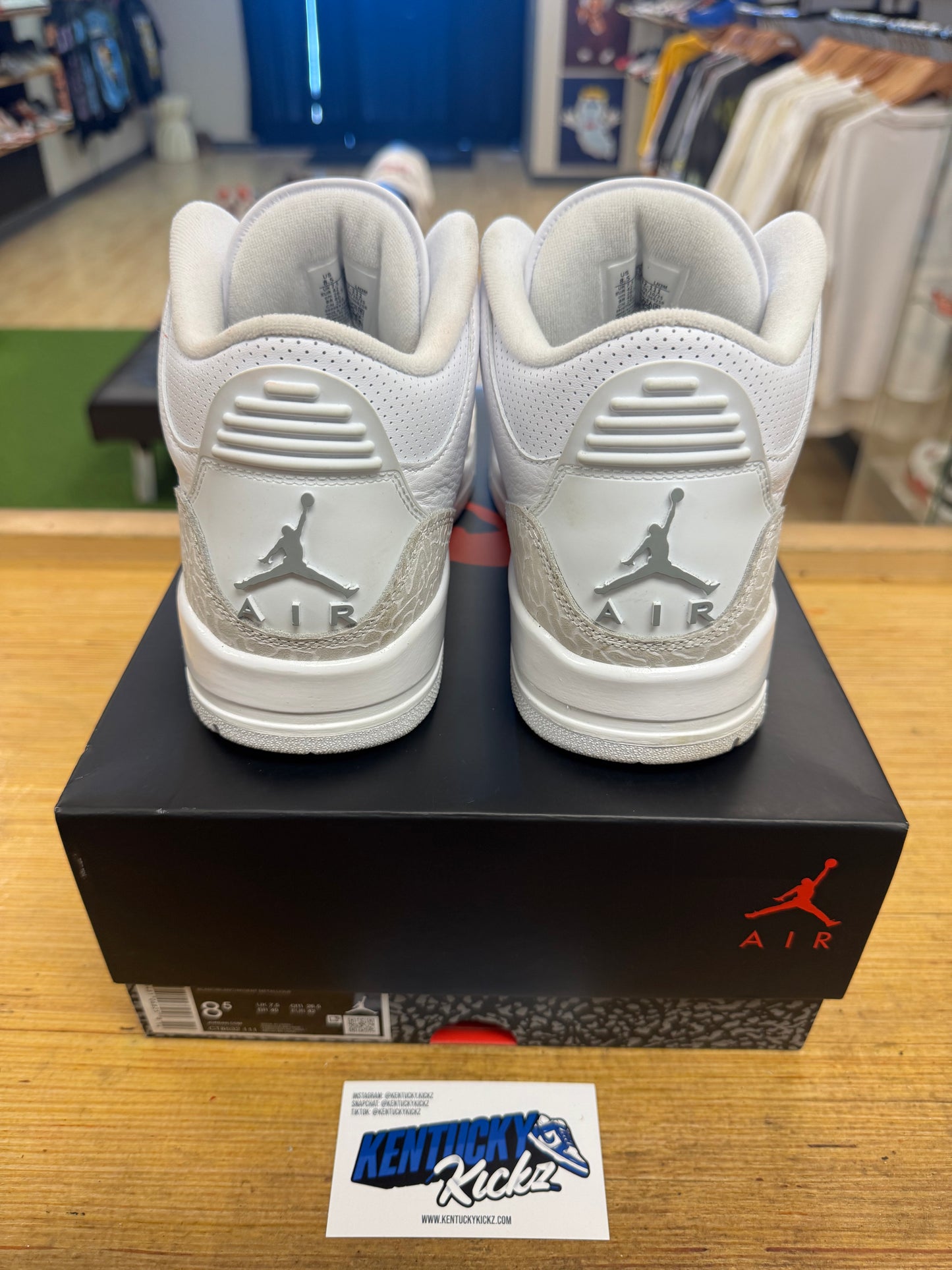 Jordan 3 Retro “Pure Money” 2025 (Sz 8.5)