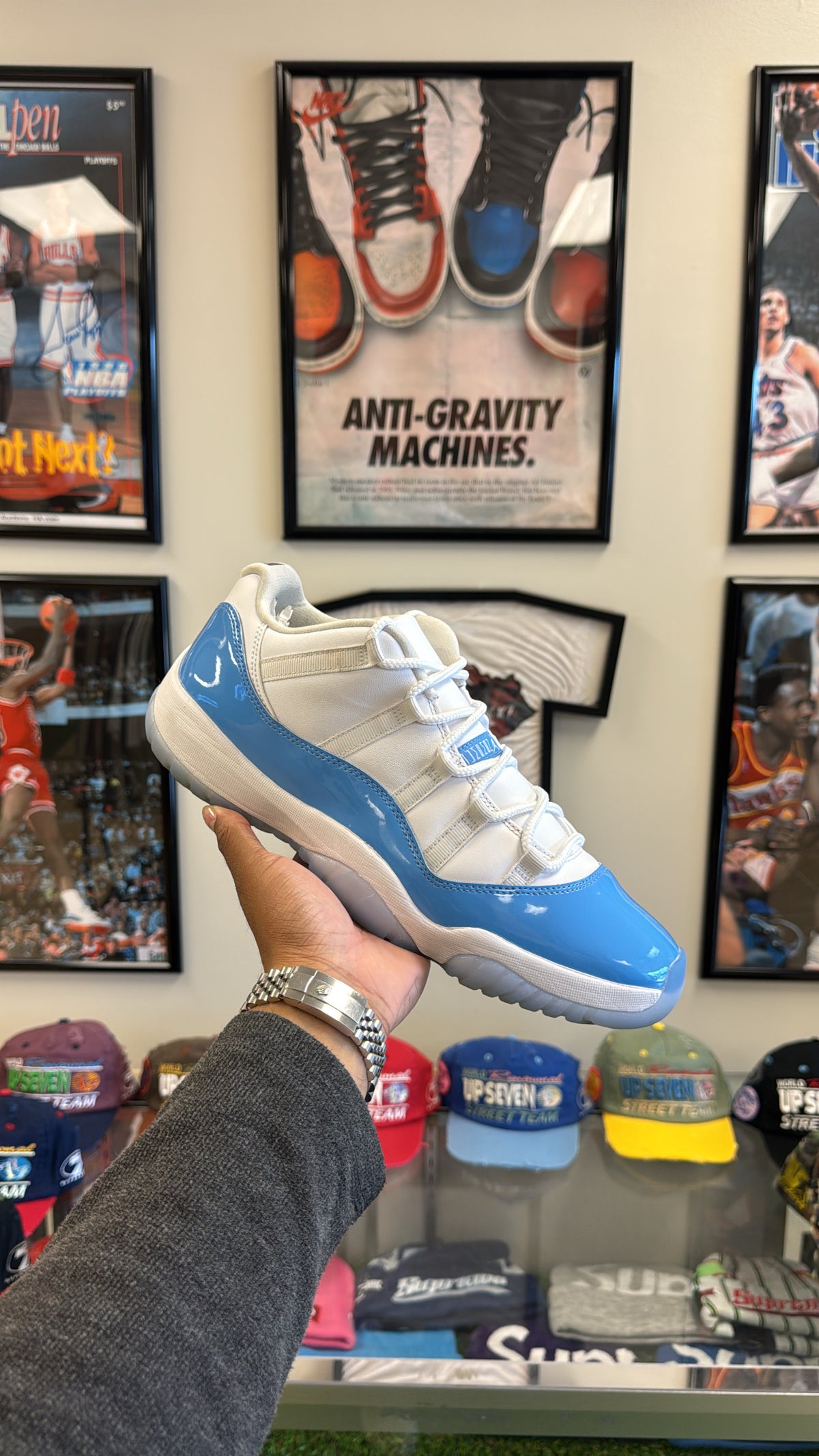 Jordan 11 Retro Low “University Blue” 2026 (Sz 12)