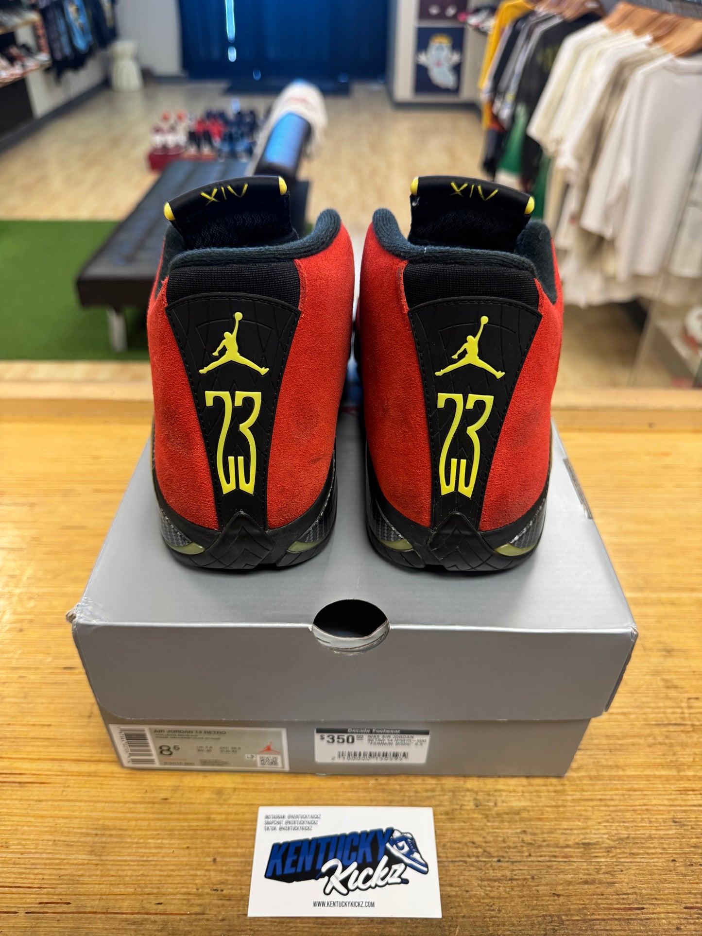 Jordan 14 Retro “Ferrari” 2025 (Sz 8.5)