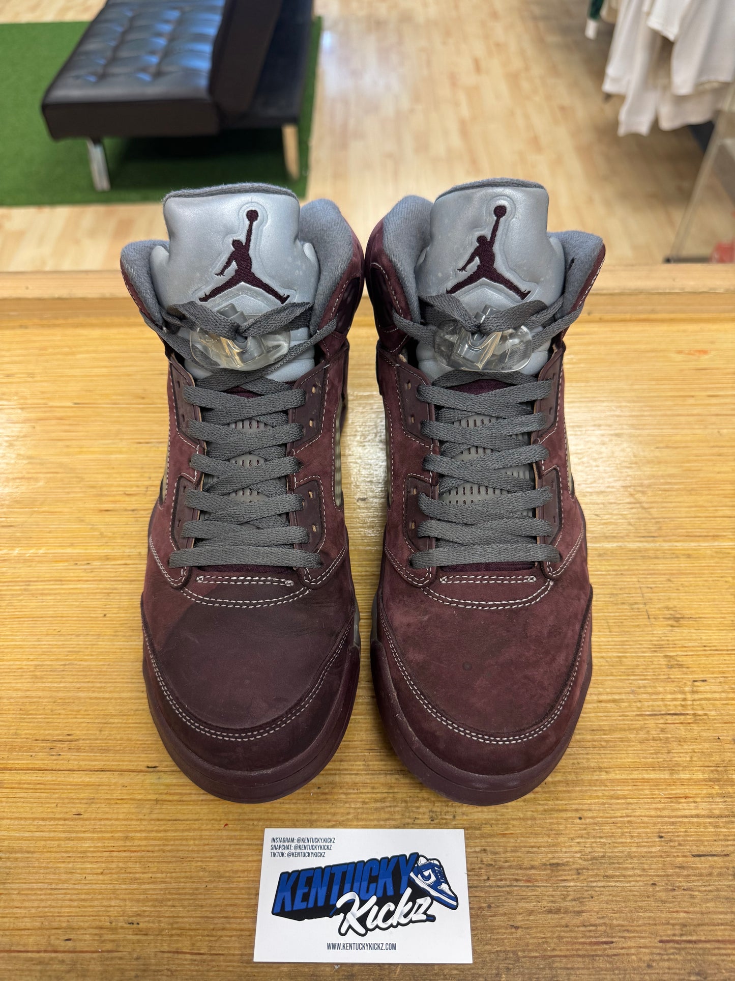 Jordan 5 Retro “Burgundy” 2023 (Sz 10.5)