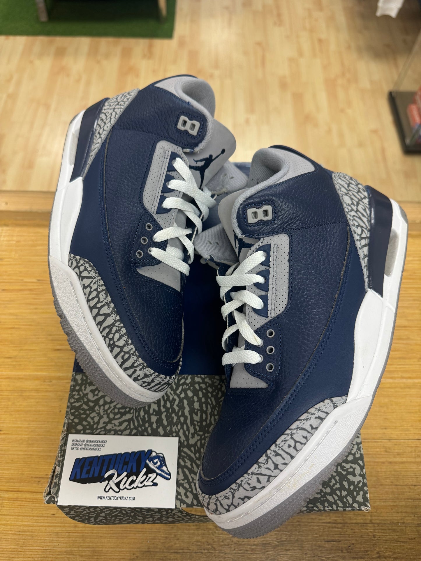 Jordan 3 Retro “Georgetown” (Sz 9.5)