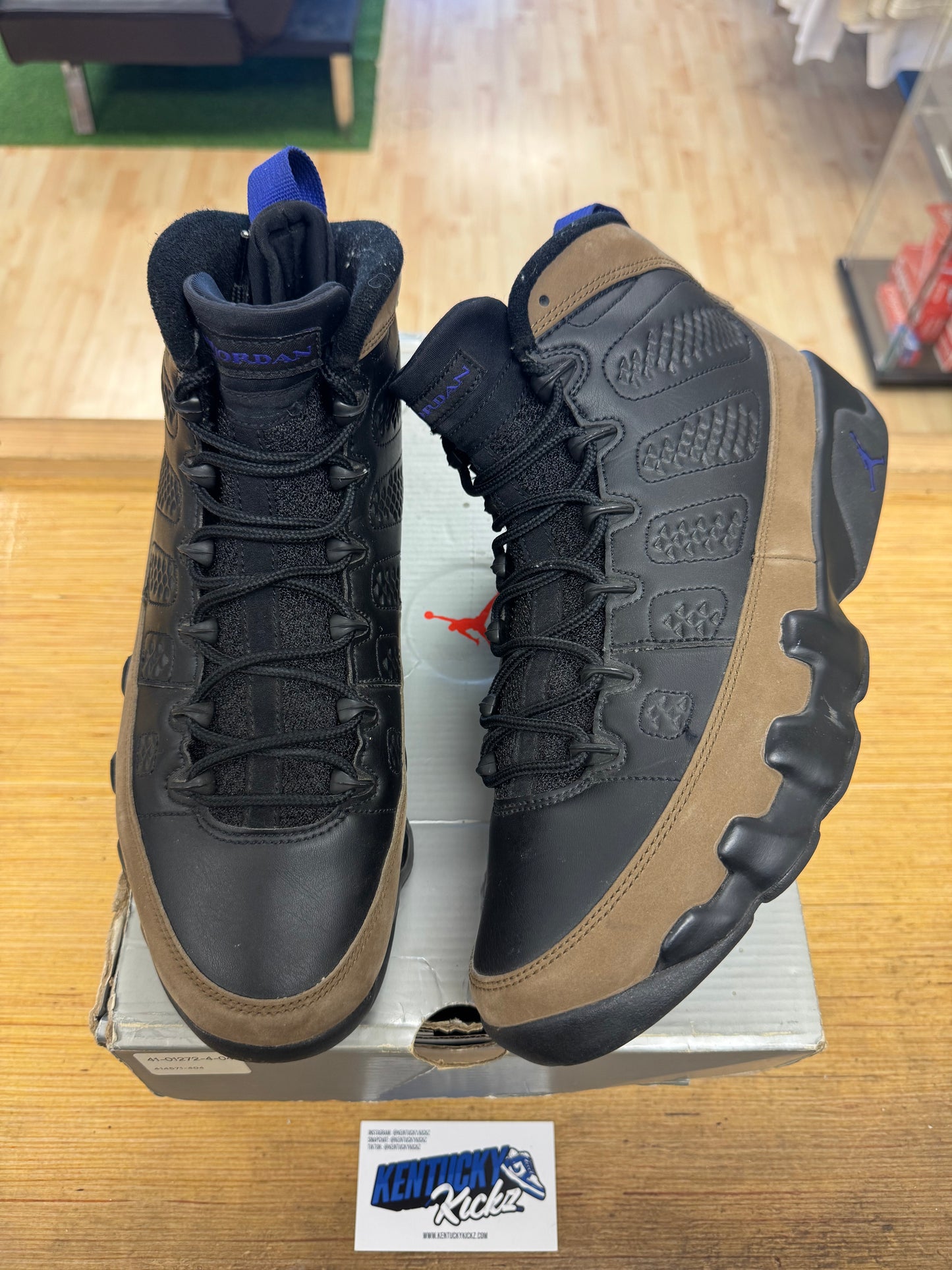 Jordan 9 Retro “Light Olive Concord” (Sz 11)