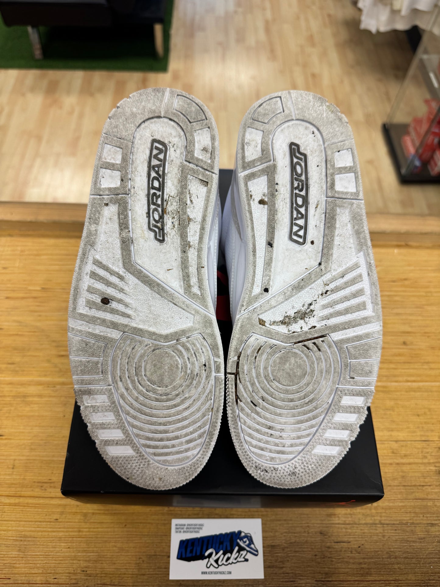 Jordan 3 Retro “Pure Money” 2025 (Sz 8.5)