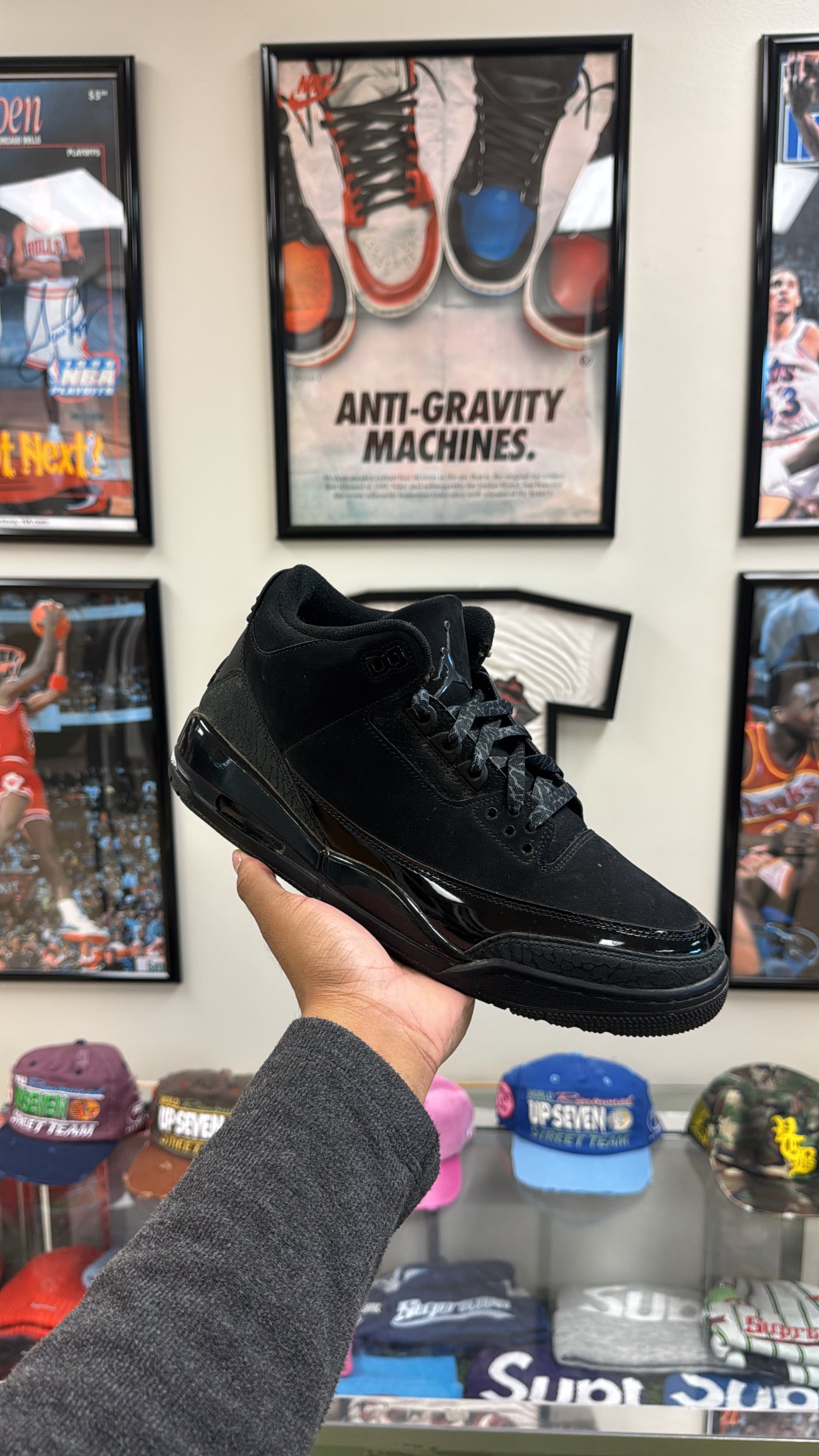 Jordan 3 Retro “Black Cat” 2025 (Sz 11)