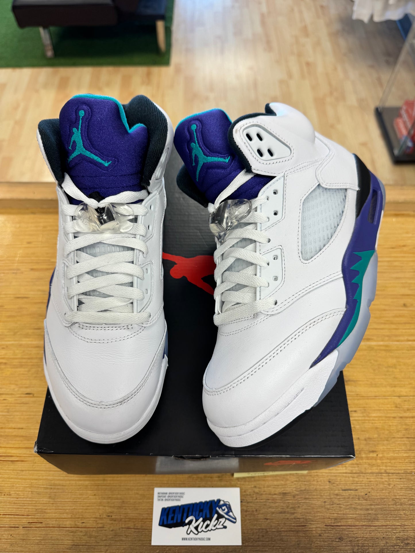 Jordan 5 Retro “Grape” 2025 (Sz 8.5)