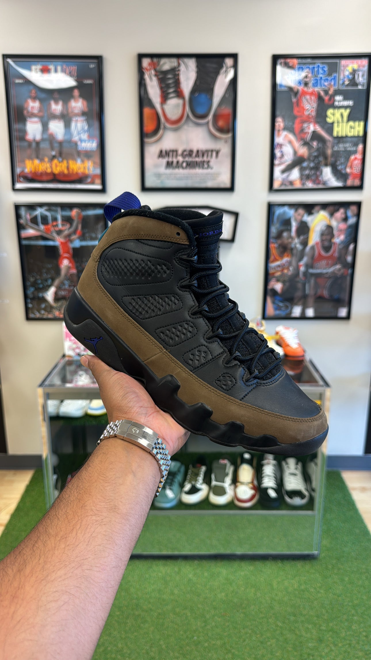 Jordan 9 Retro “Light Olive Concord” (Sz 11)