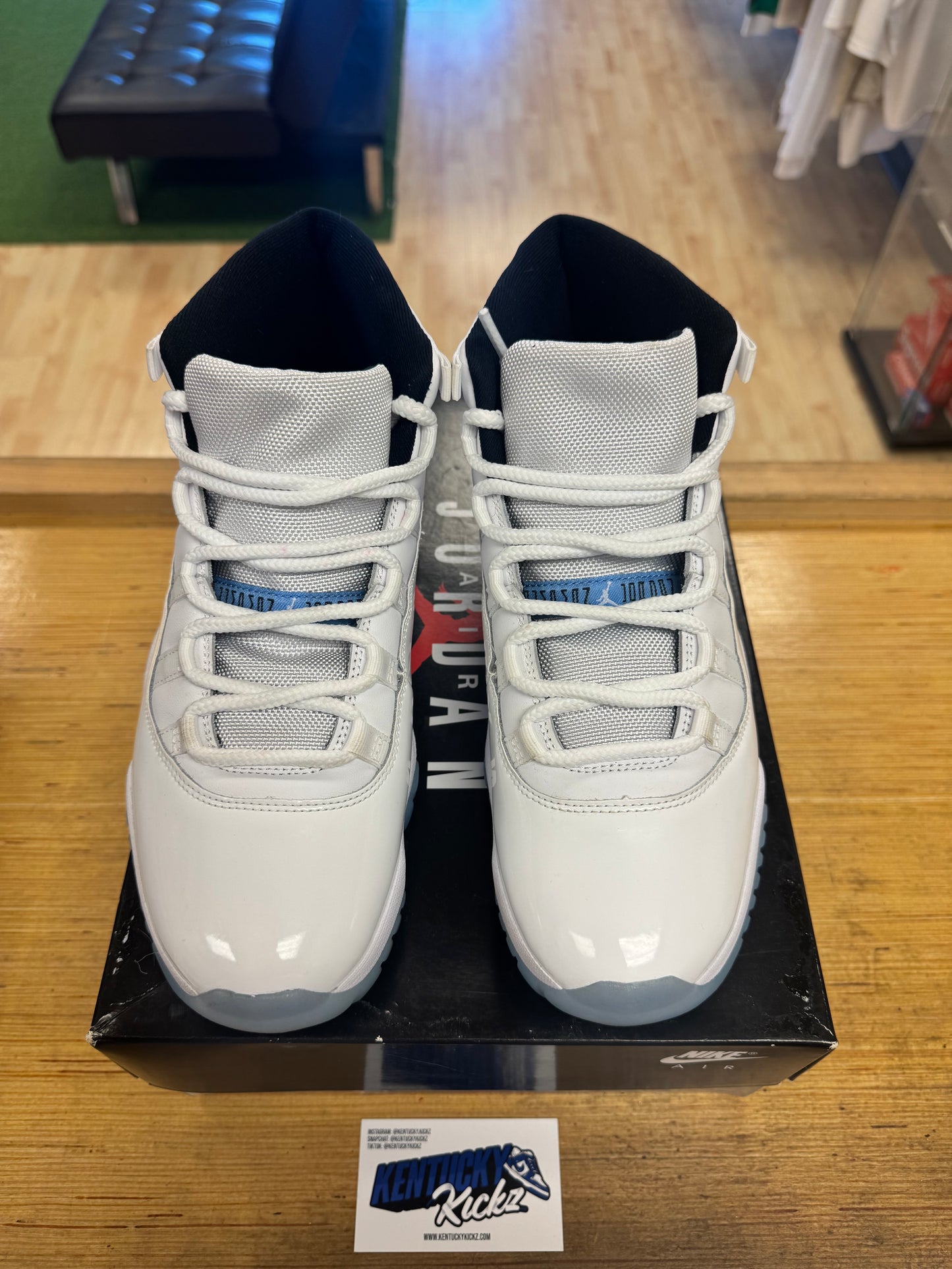 Jordan 11 Retro “Legend Blue” (Sz 9.5)