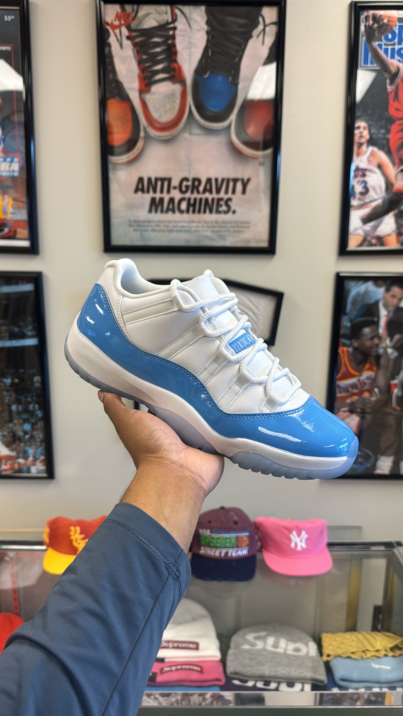 Jordan 11 Retro Low “University Blue” 2026 (Sz 10.5)