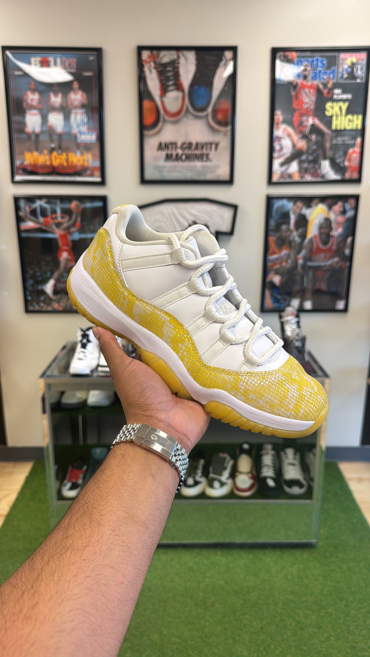 Jordan 11 Low Retro “Yellow Snakeskin” (Sz 9 Men)