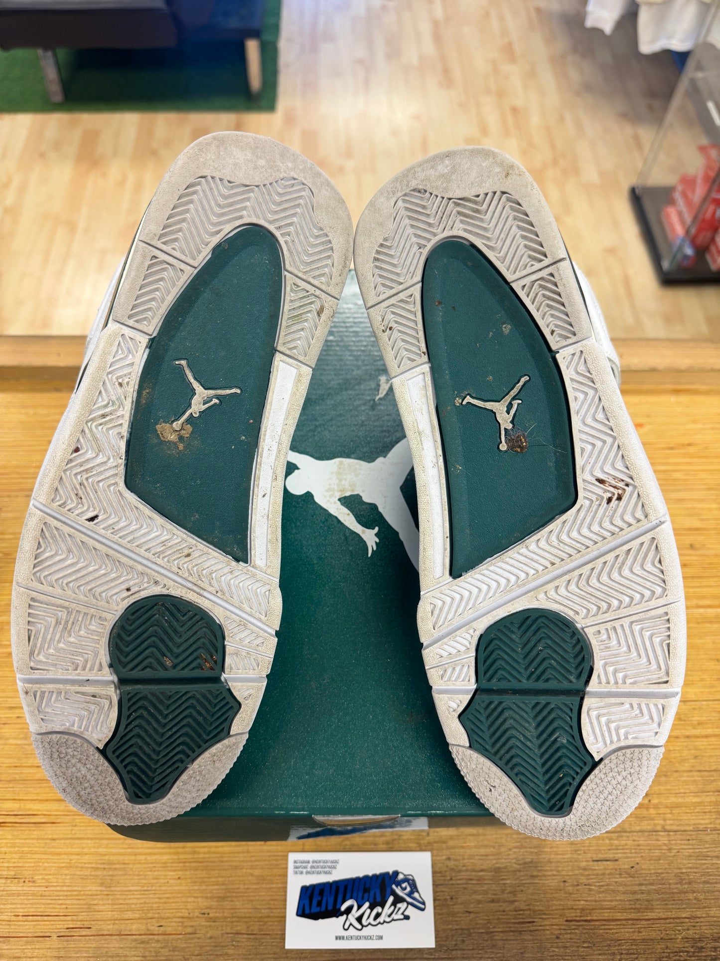 Jordan 4 Retro “Oxidized Green” (Sz 10.5)