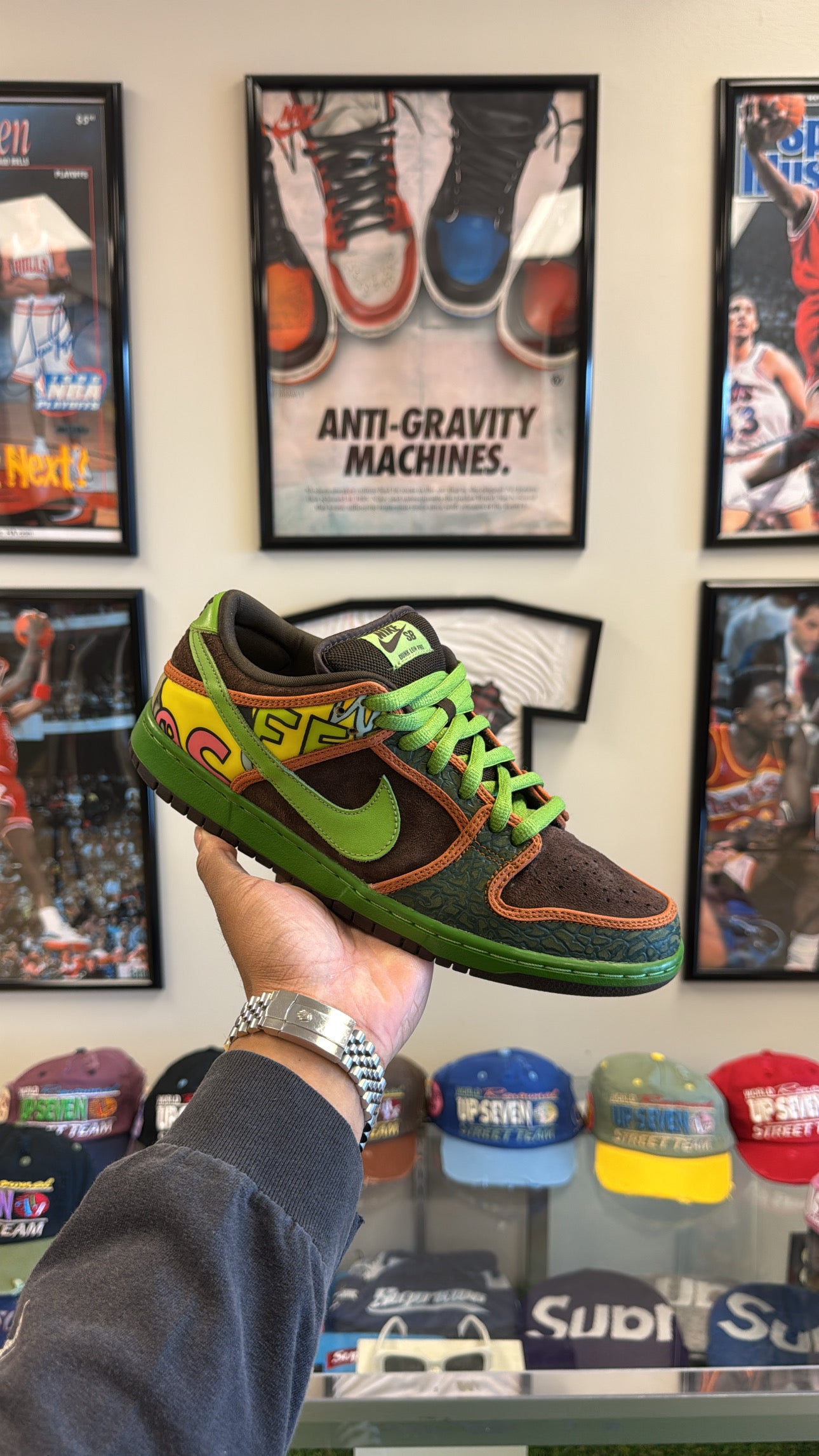 SB Dunk Low “De La Soul” (Sz 9.5)