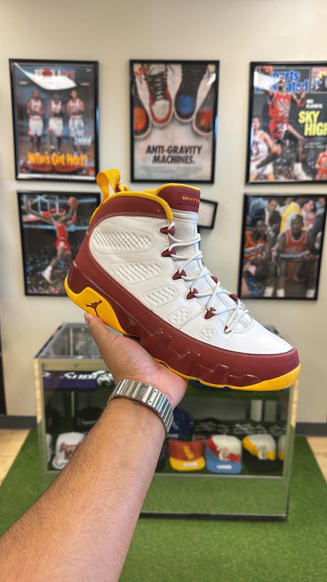 Jordan 9 Retro “Crawfish” (Sz 10)