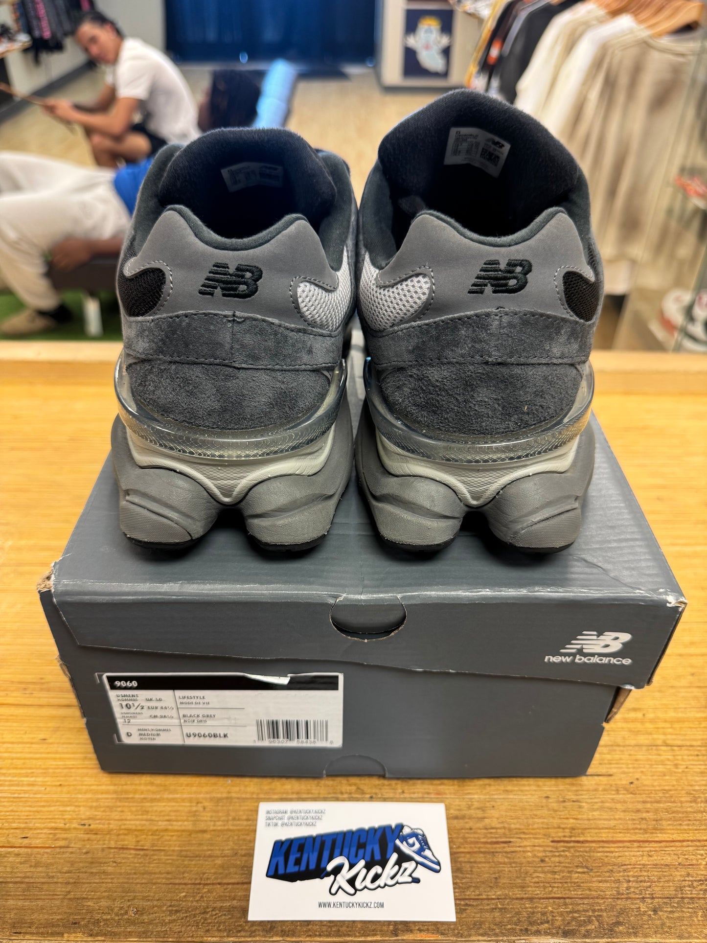 NB 9060 “Black Castlerock Grey” (Sz 10.5)