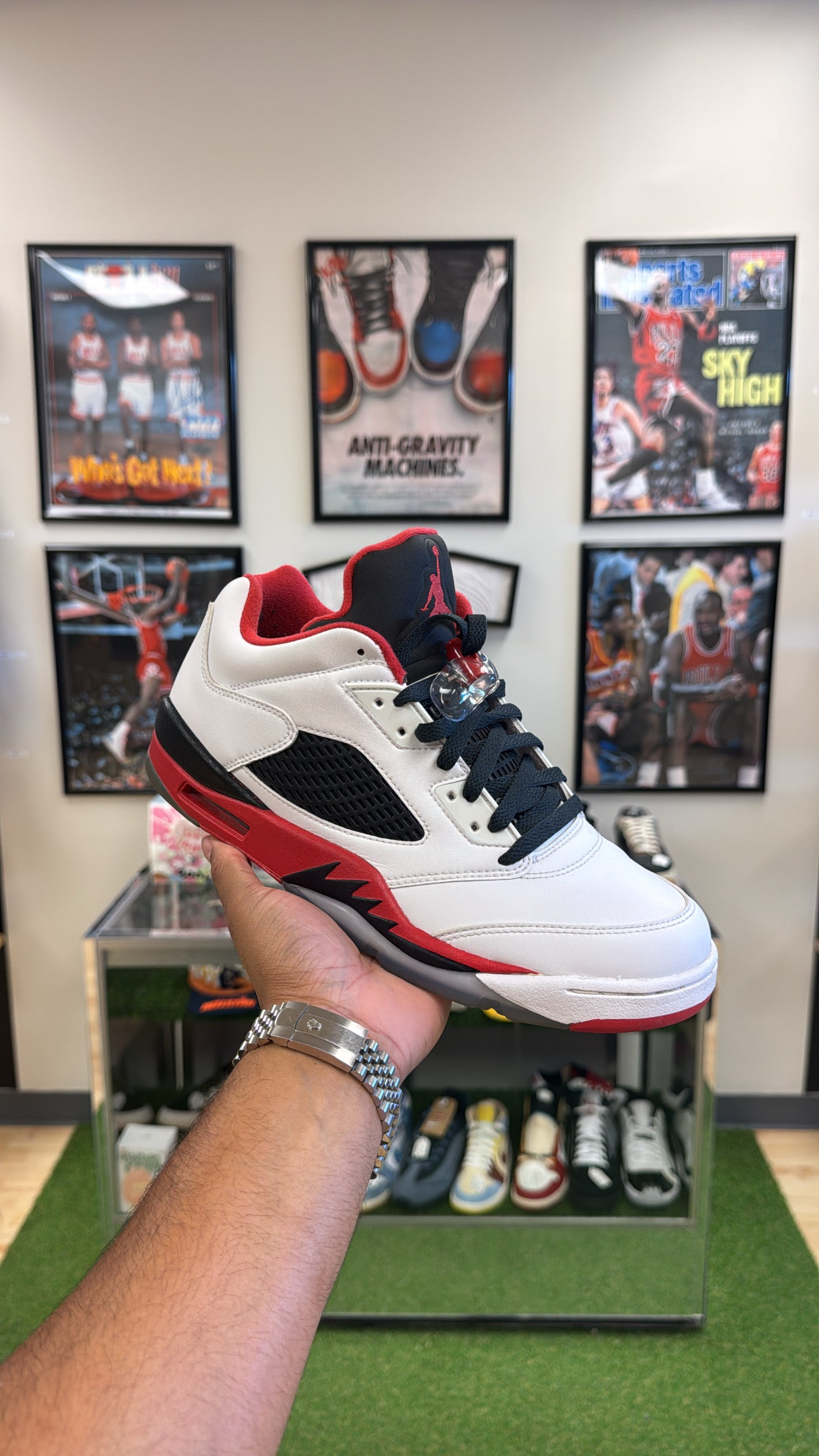 Jordan 5 Low “Fire Red” (Sz 9.5)