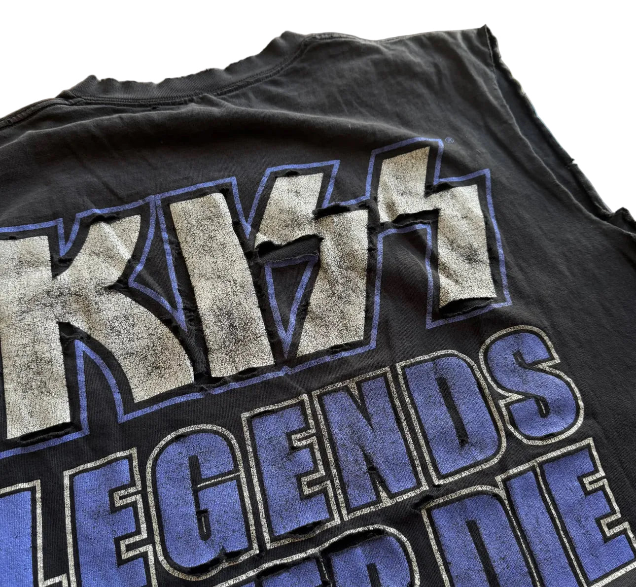 “Vintage” ‘00 KISS LEGENDS NEVER DIE DISTRESSED CUT OFF TEE