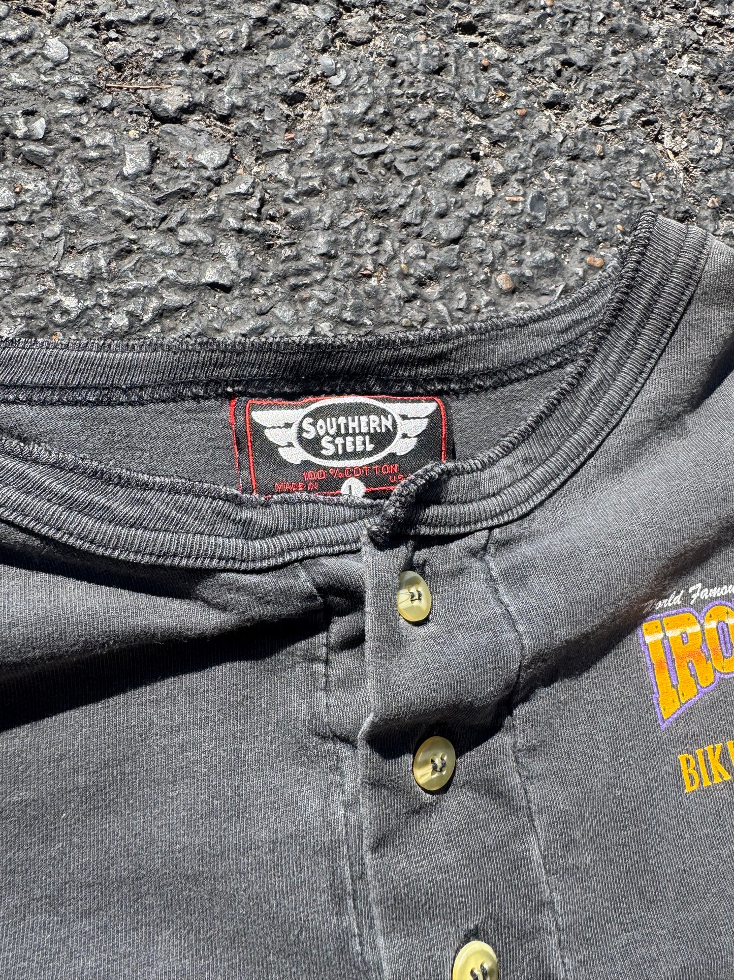 Vintage 2000’s Henley Iron Horse Biketoberfest L/S