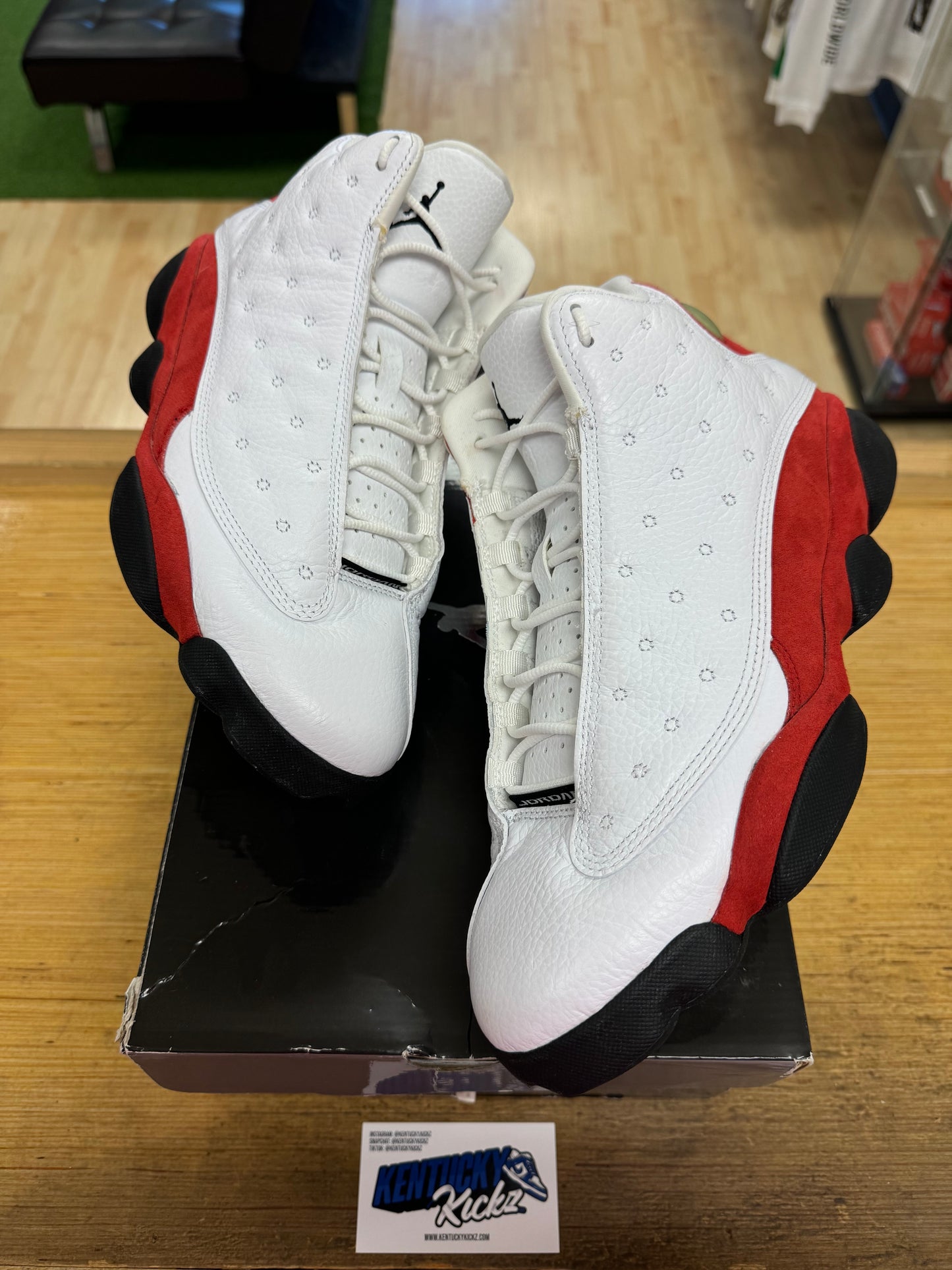 Jordan 13 Retro “Cherry” 2010 (Sz 10.5)