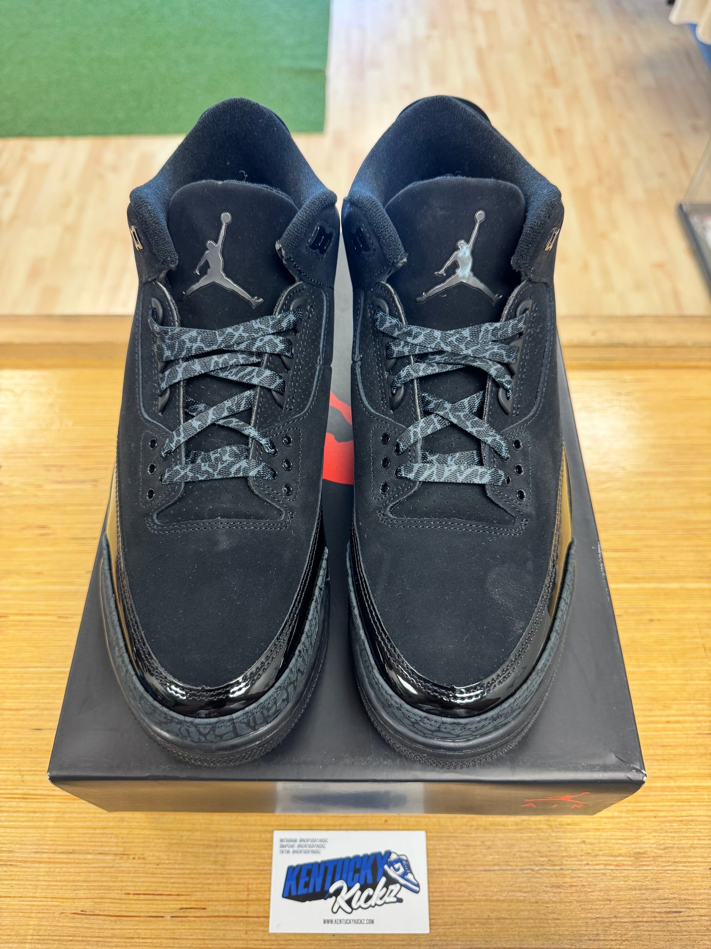 Jordan 3 Retro “Black Cat” 2025 (Sz 12)