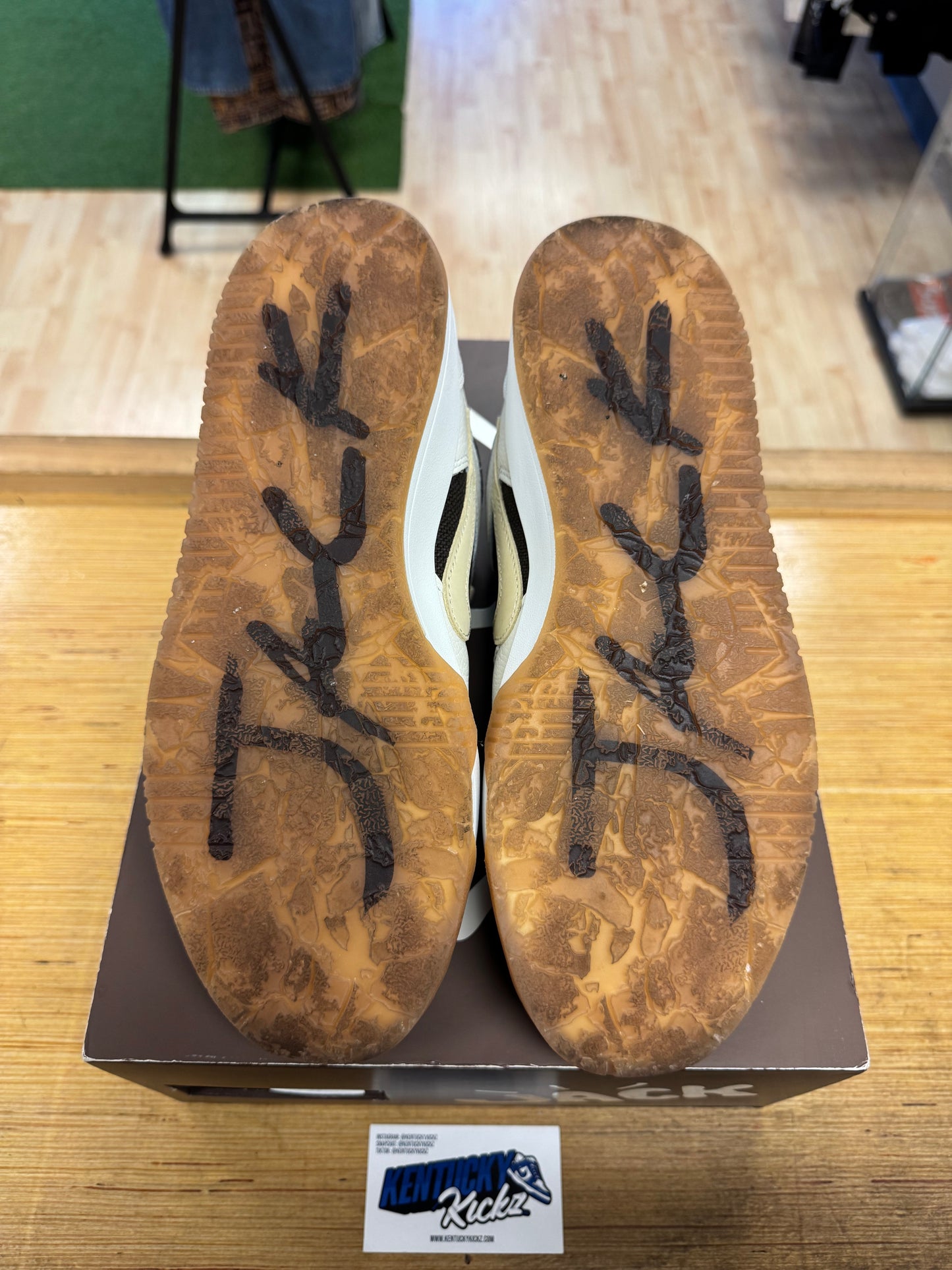 Jumpman Jack TR “Travis Scott Sail” (Sz 10)