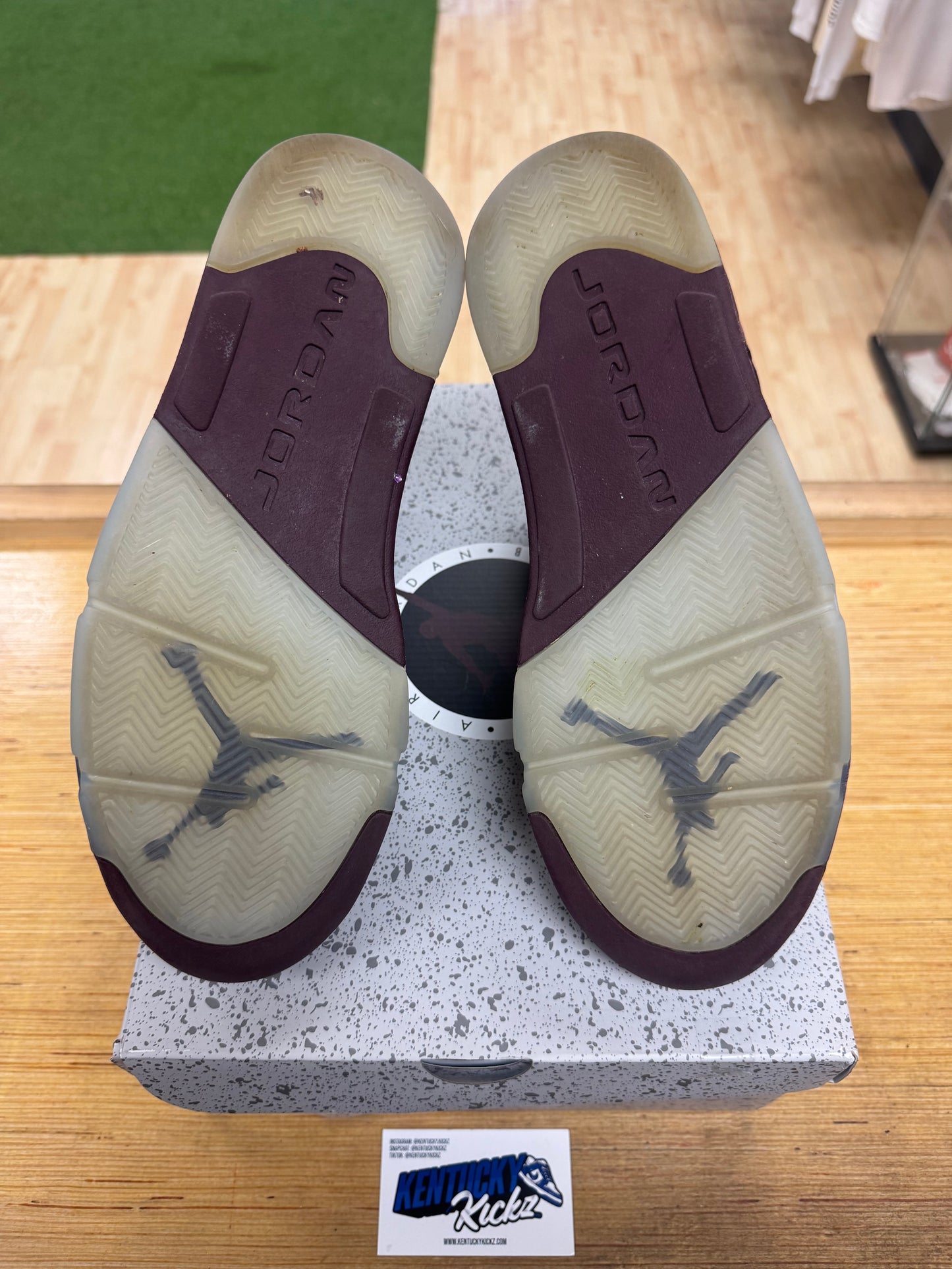 Jordan 5 Retro “Burgundy” (Sz 11)