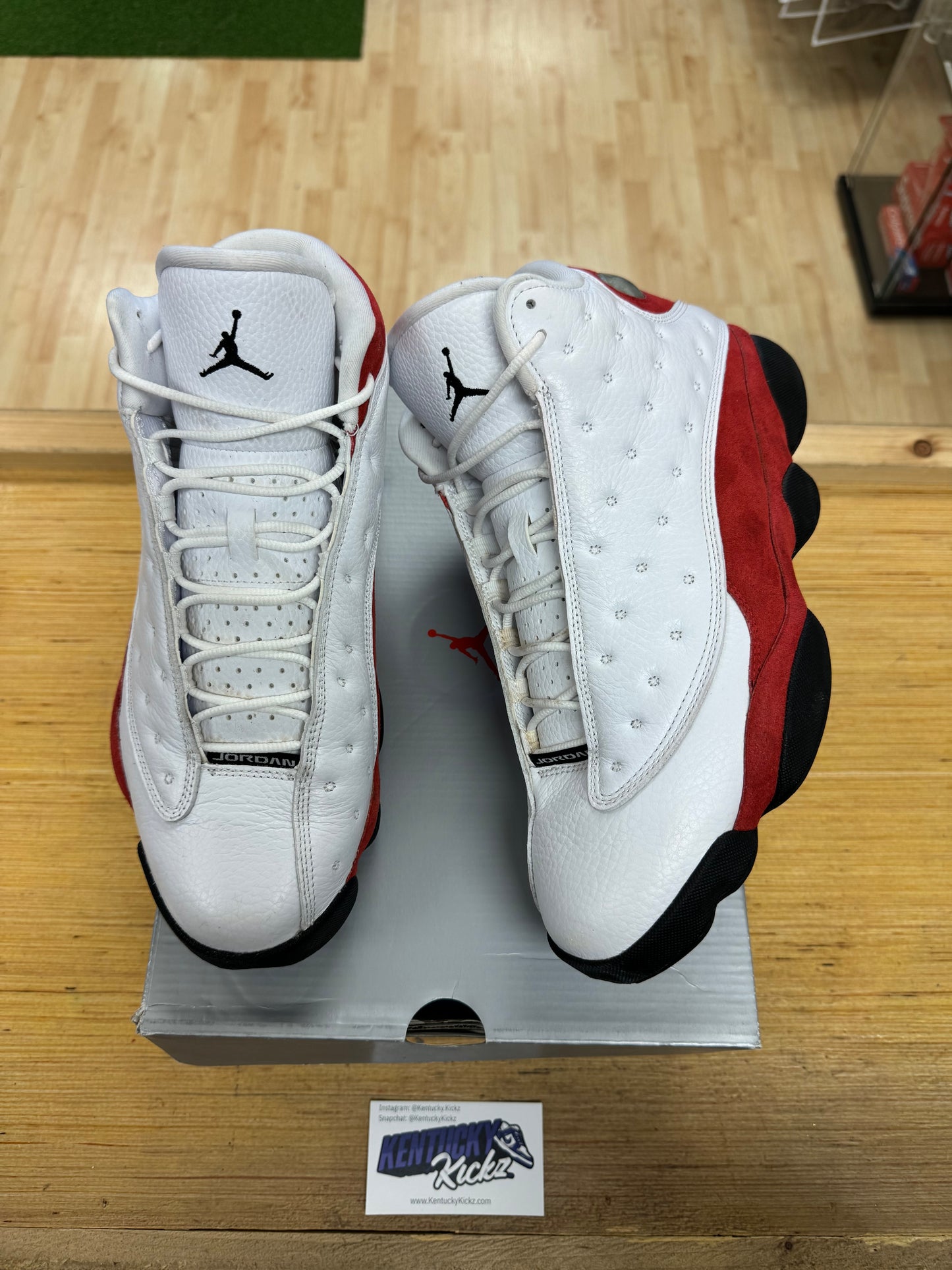 Jordan 13 Retro “Chicago” 2017 (Sz 10.5) (USED)