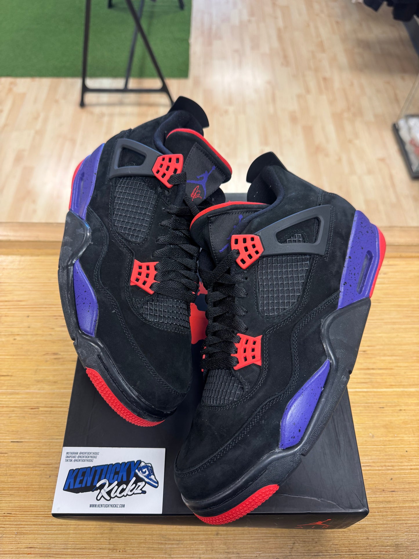 Jordan 4 Retro “Raptor Drake OVO” (Sz 11)