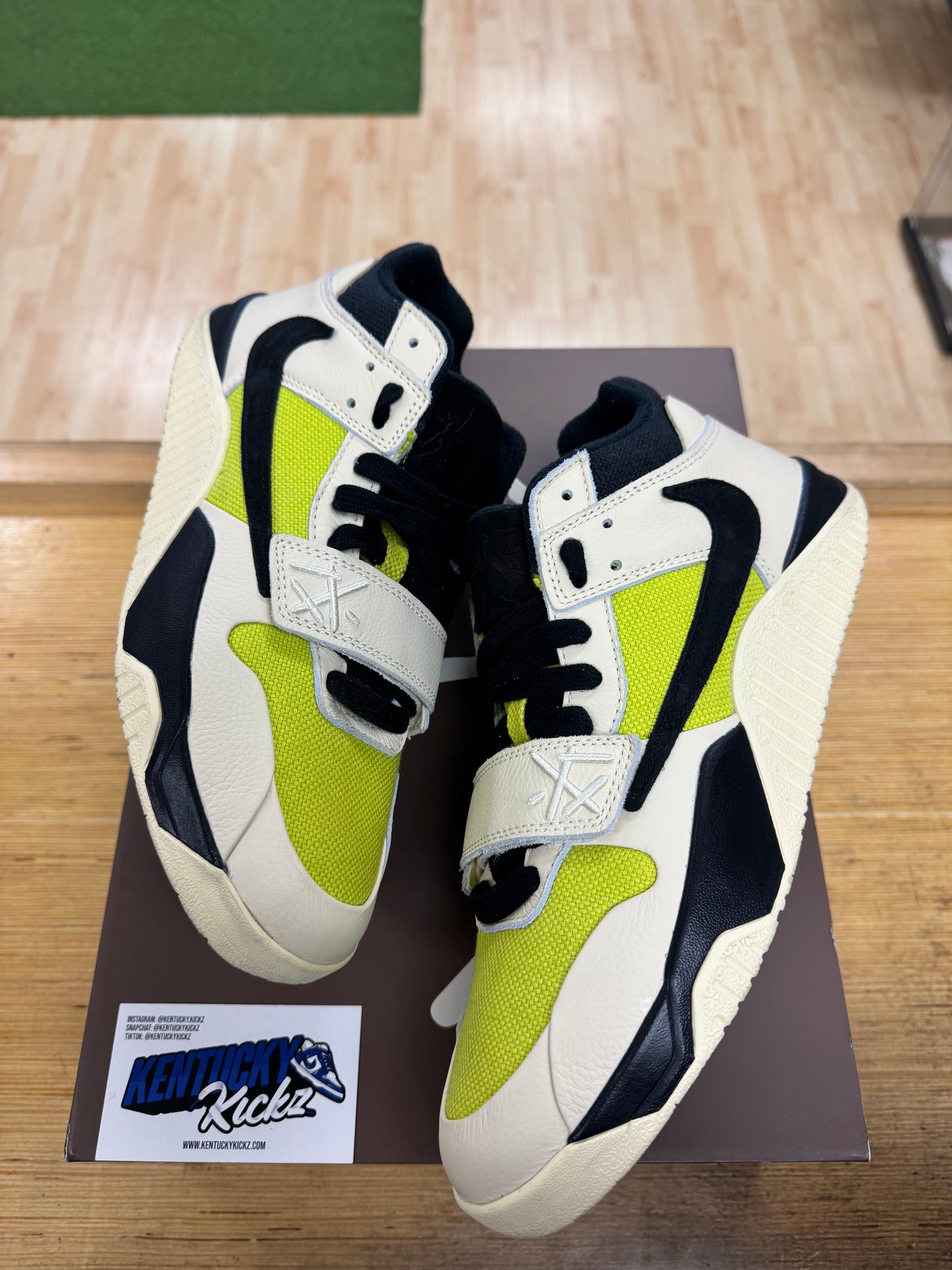 Jordan Jumpman Jack TR “Travis Scott Bright Cactus” (Sz 9.5)