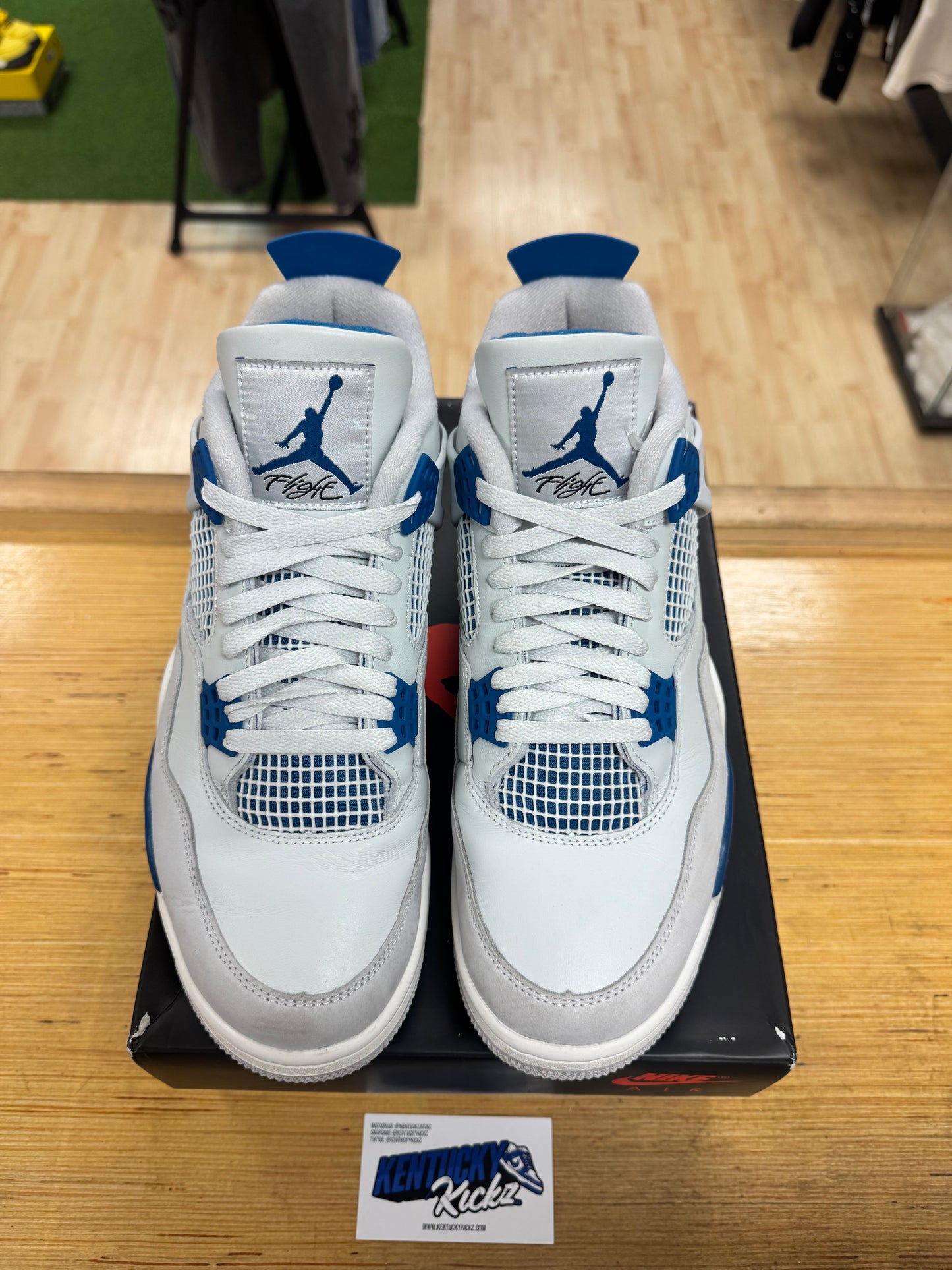 Jordan 4 Retro “Military Blue” 2024 (Sz 11)